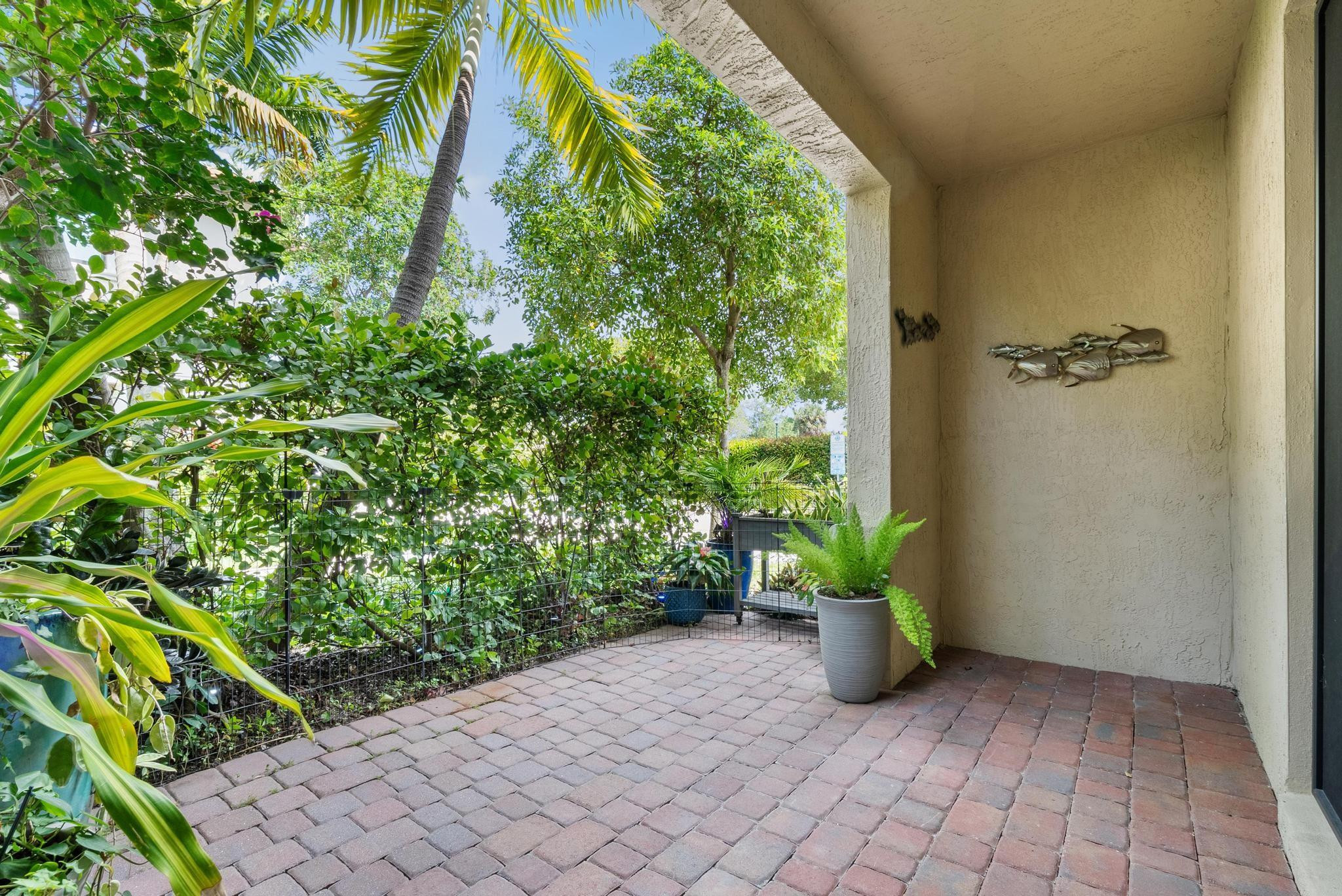 4228 N Dixie Highway 108