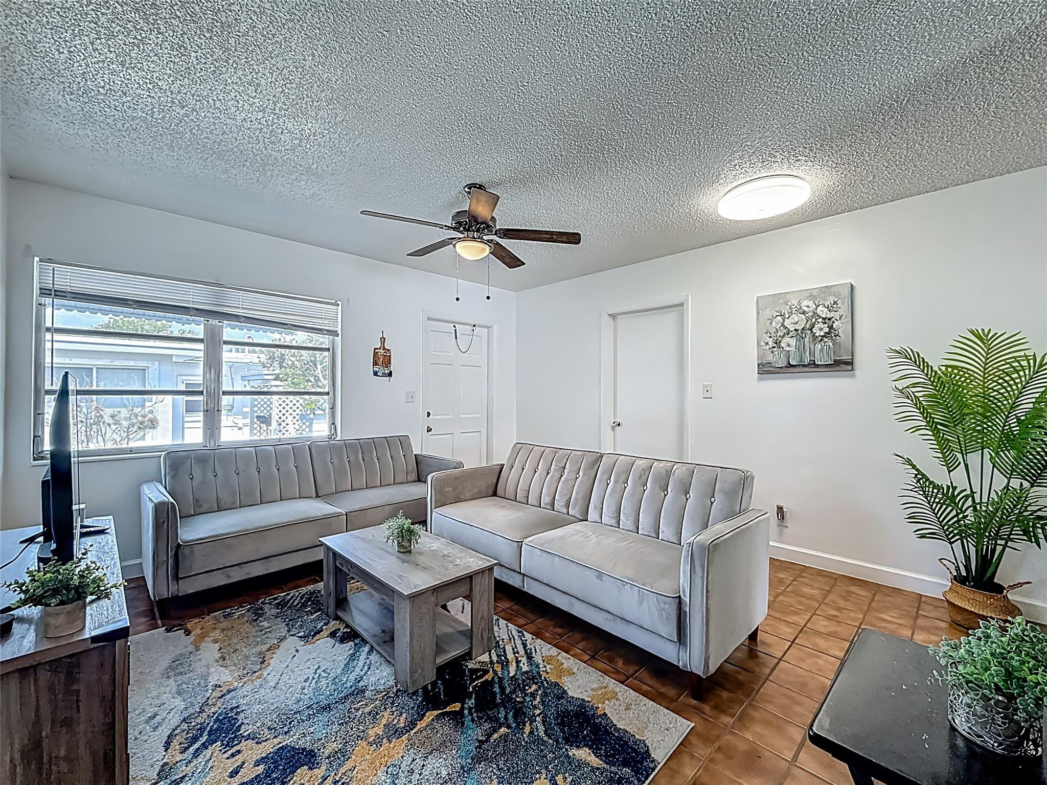 2275 SE 6th Street 1