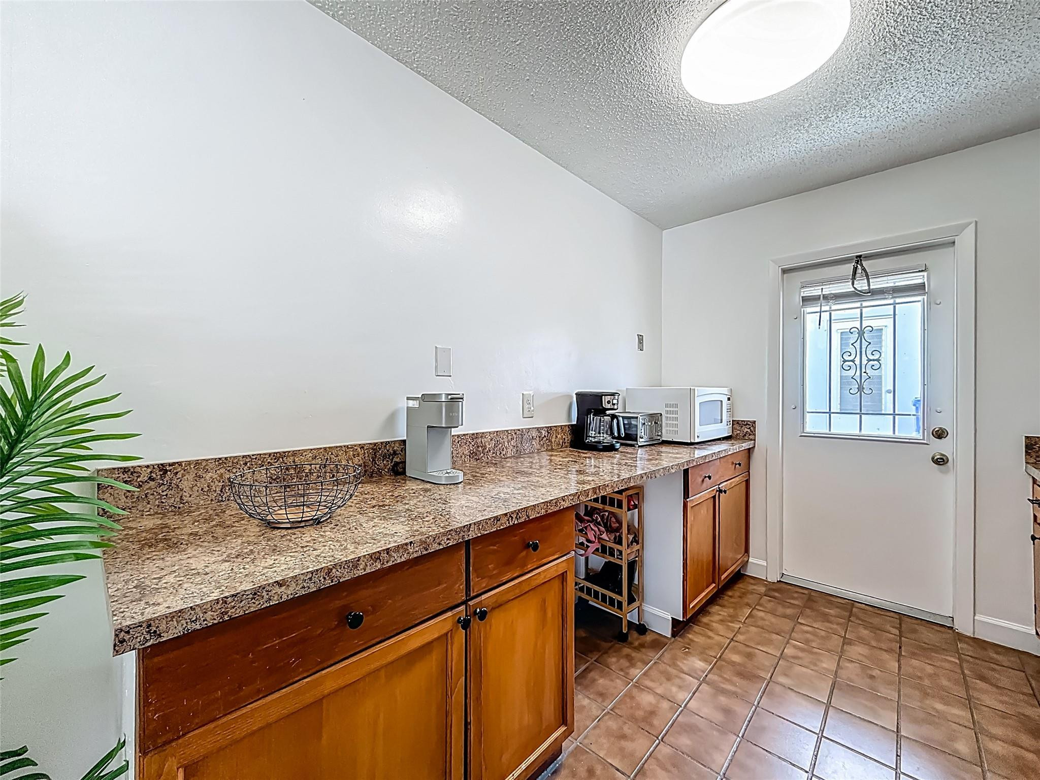 2275 SE 6th Street 1