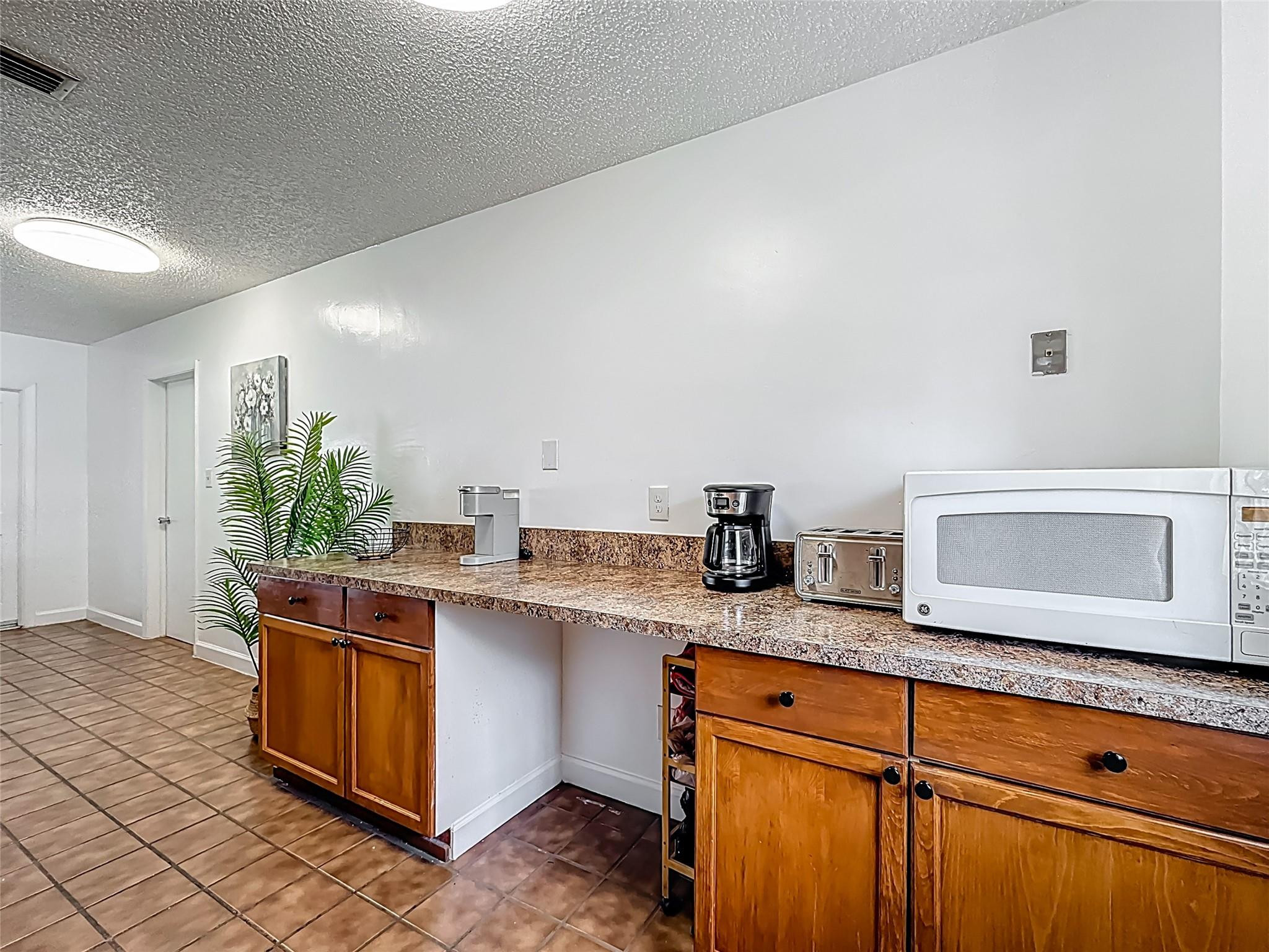 2275 SE 6th Street 1