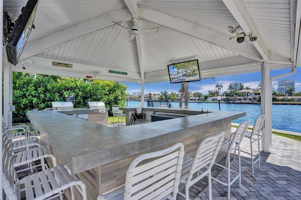 6211 Bay Club Drive 4