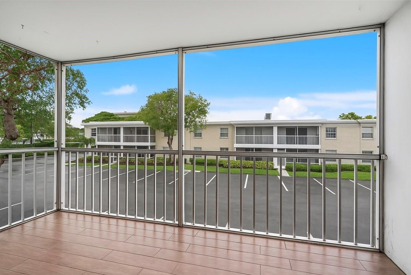6211 Bay Club Drive 4