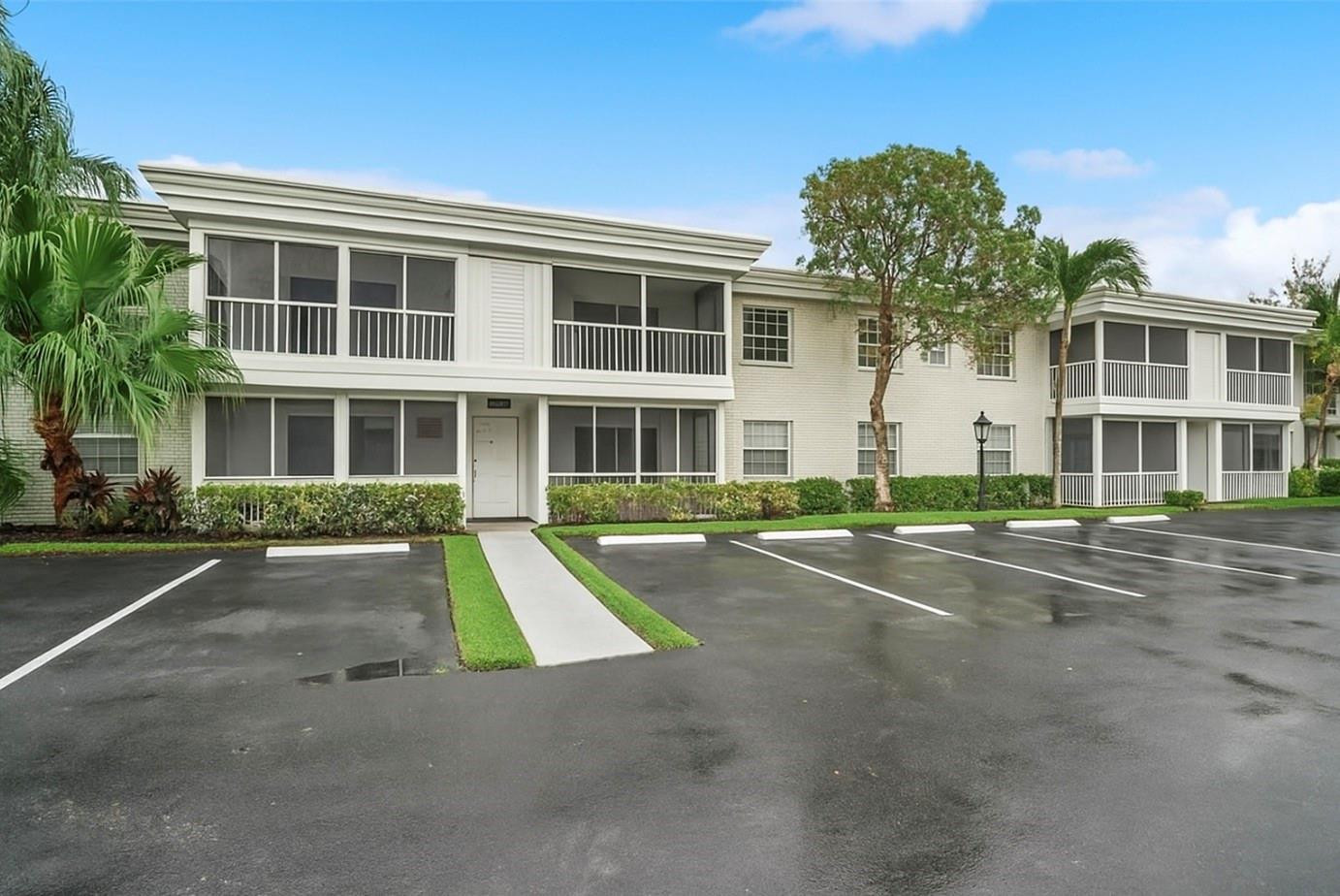 6211 Bay Club Drive 4