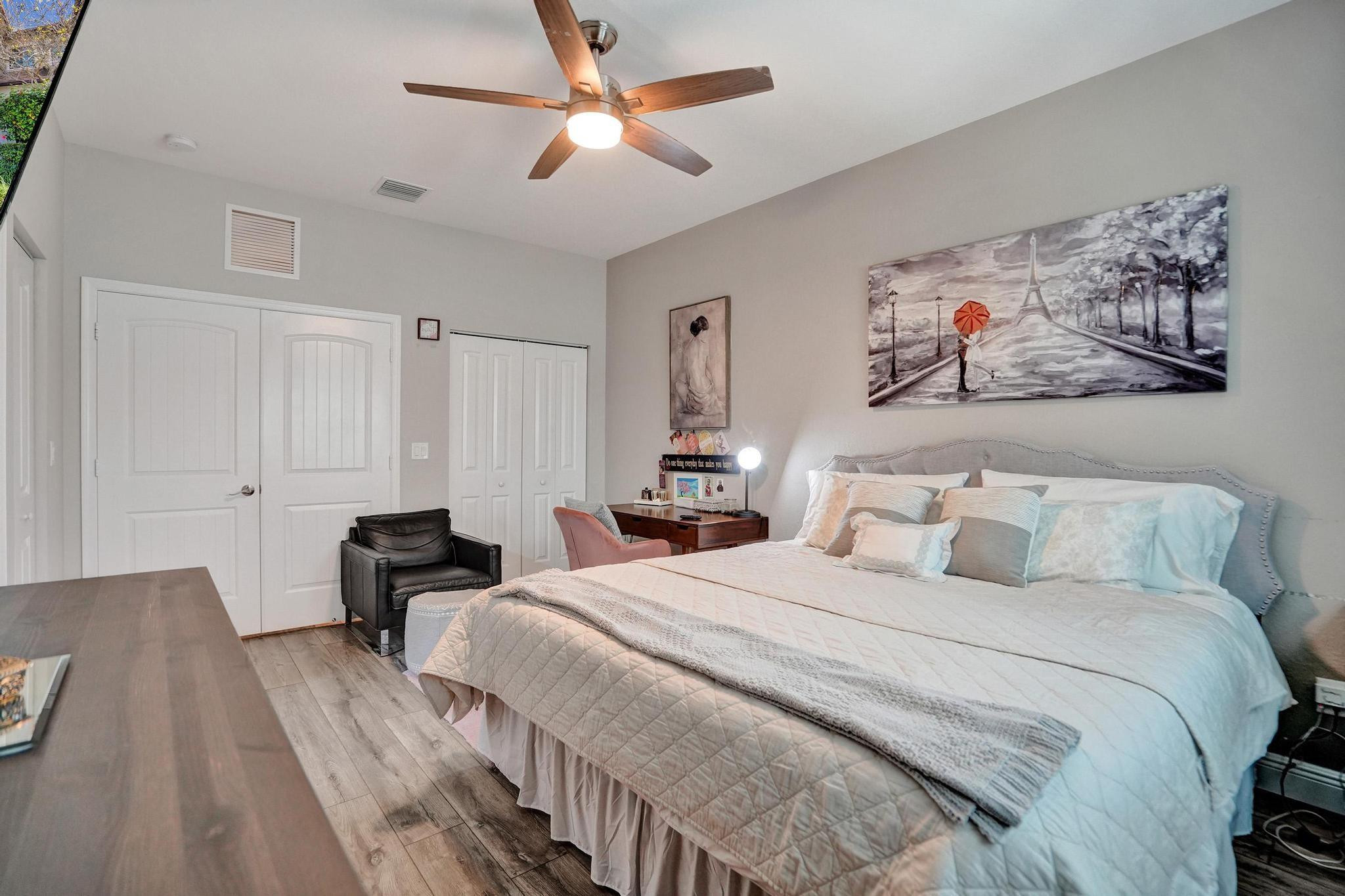 4228 N Dixie Highway 103