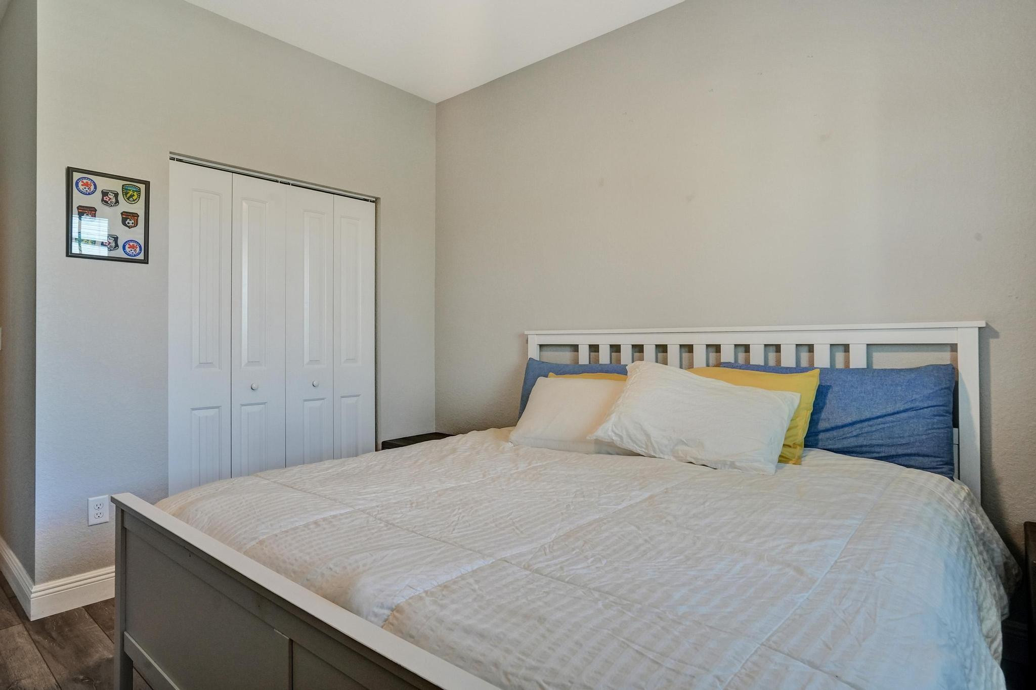4228 N Dixie Highway 103