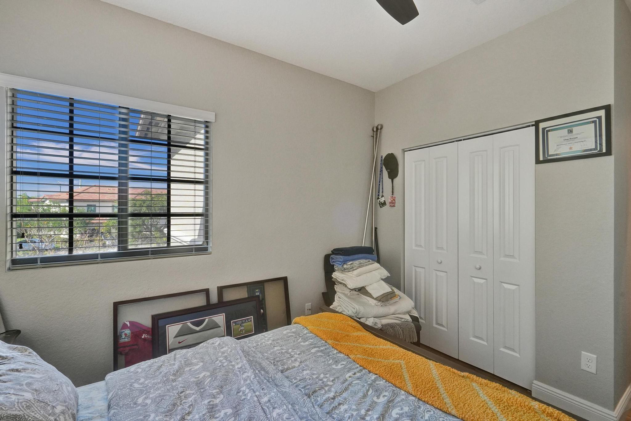 4228 N Dixie Highway 103