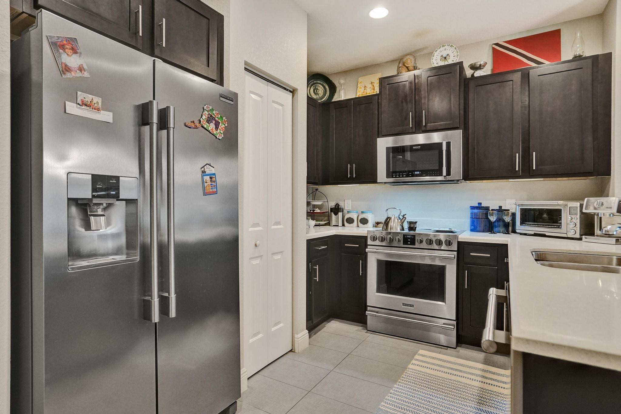 4228 N Dixie Highway 103
