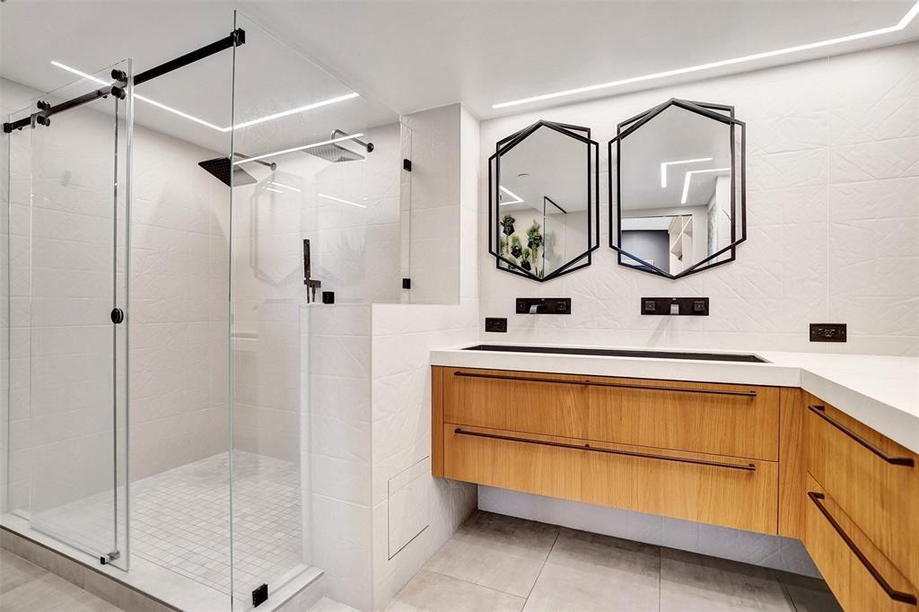 2900 NE 14th Street Causeway 510