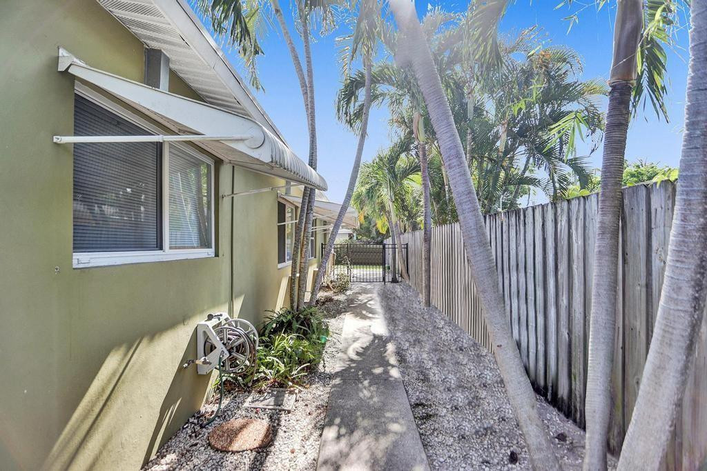 227 NE 24th Avenue 2