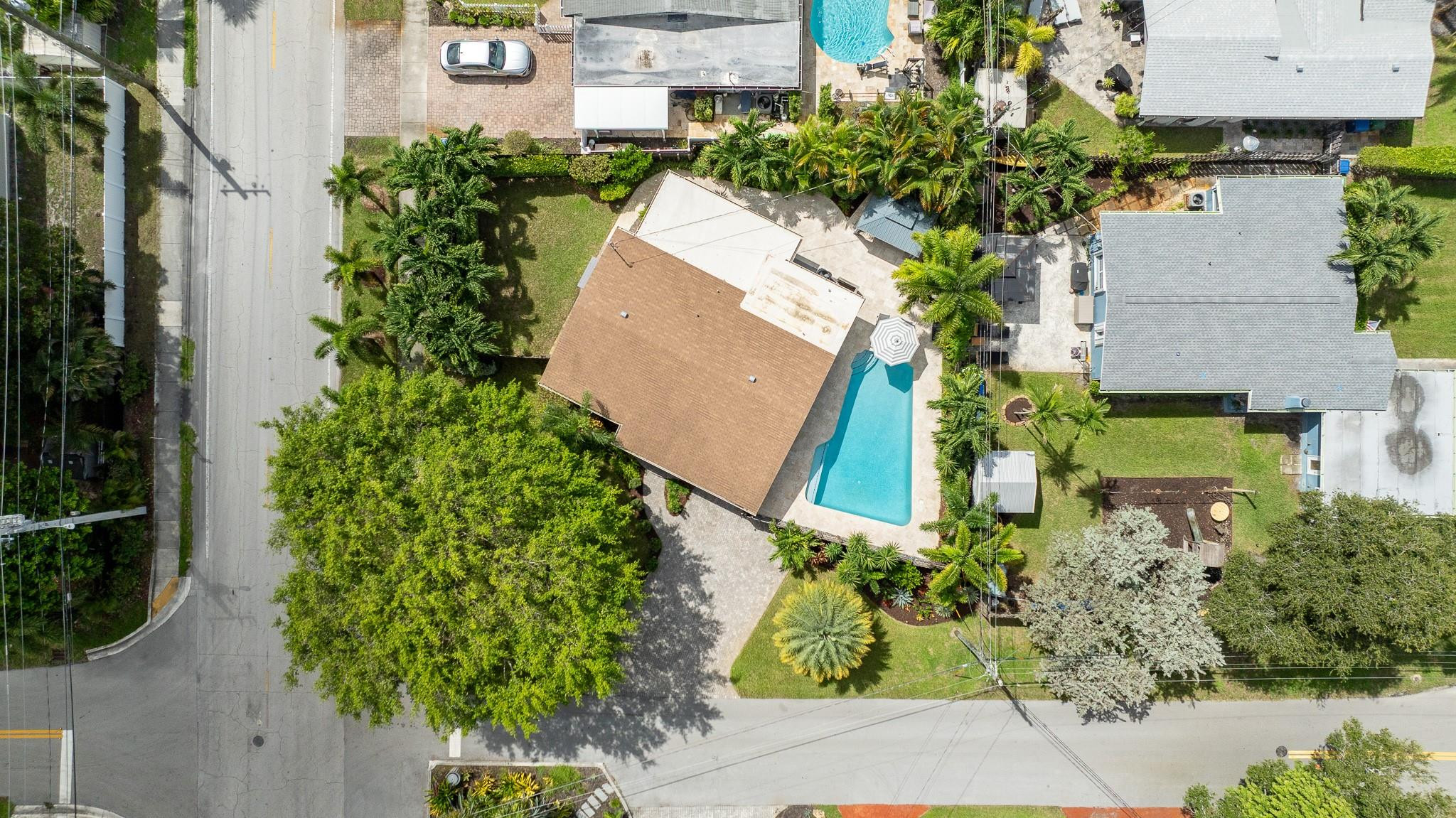 558 NE 28th Street