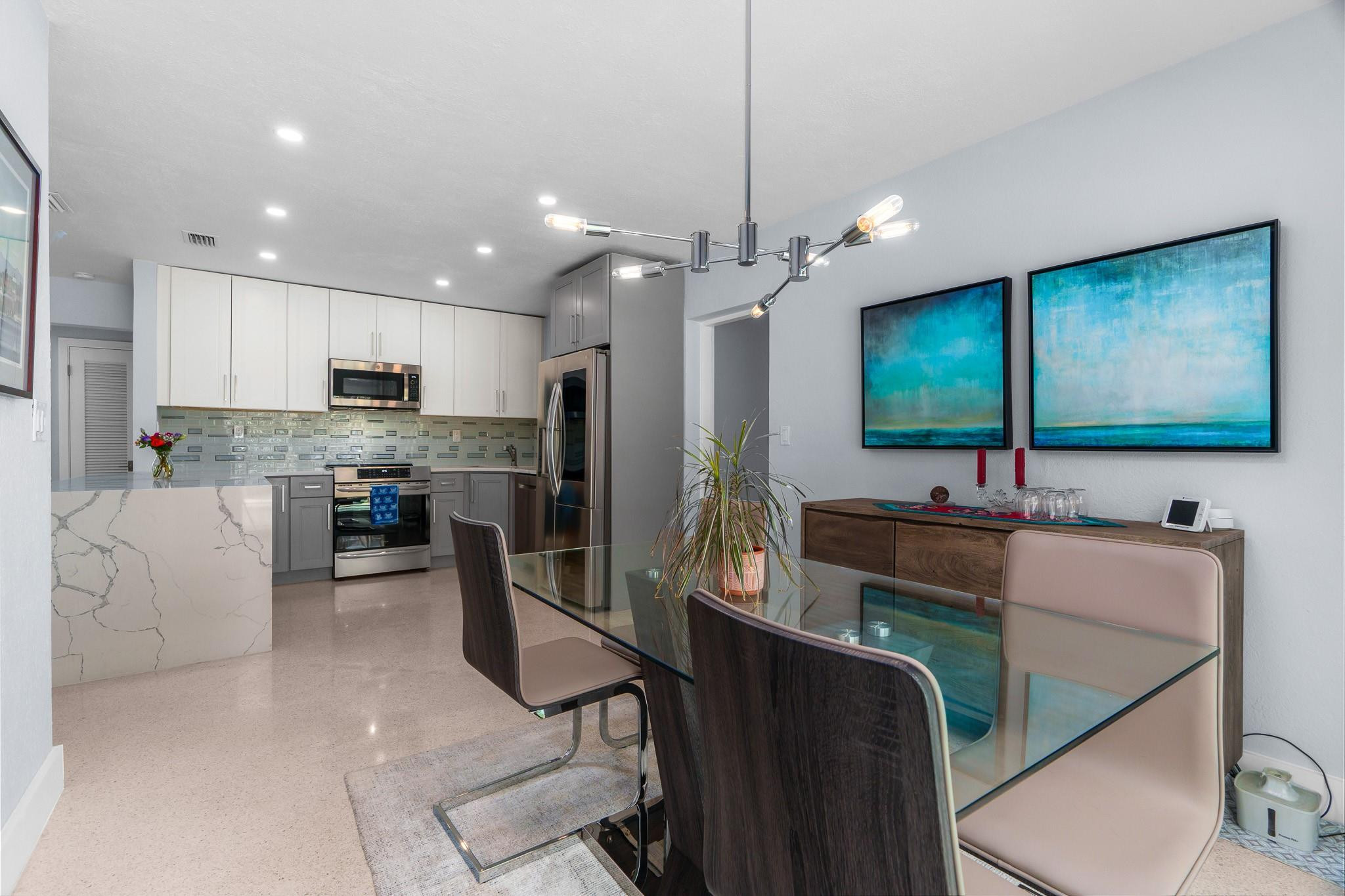 558 NE 28th Street