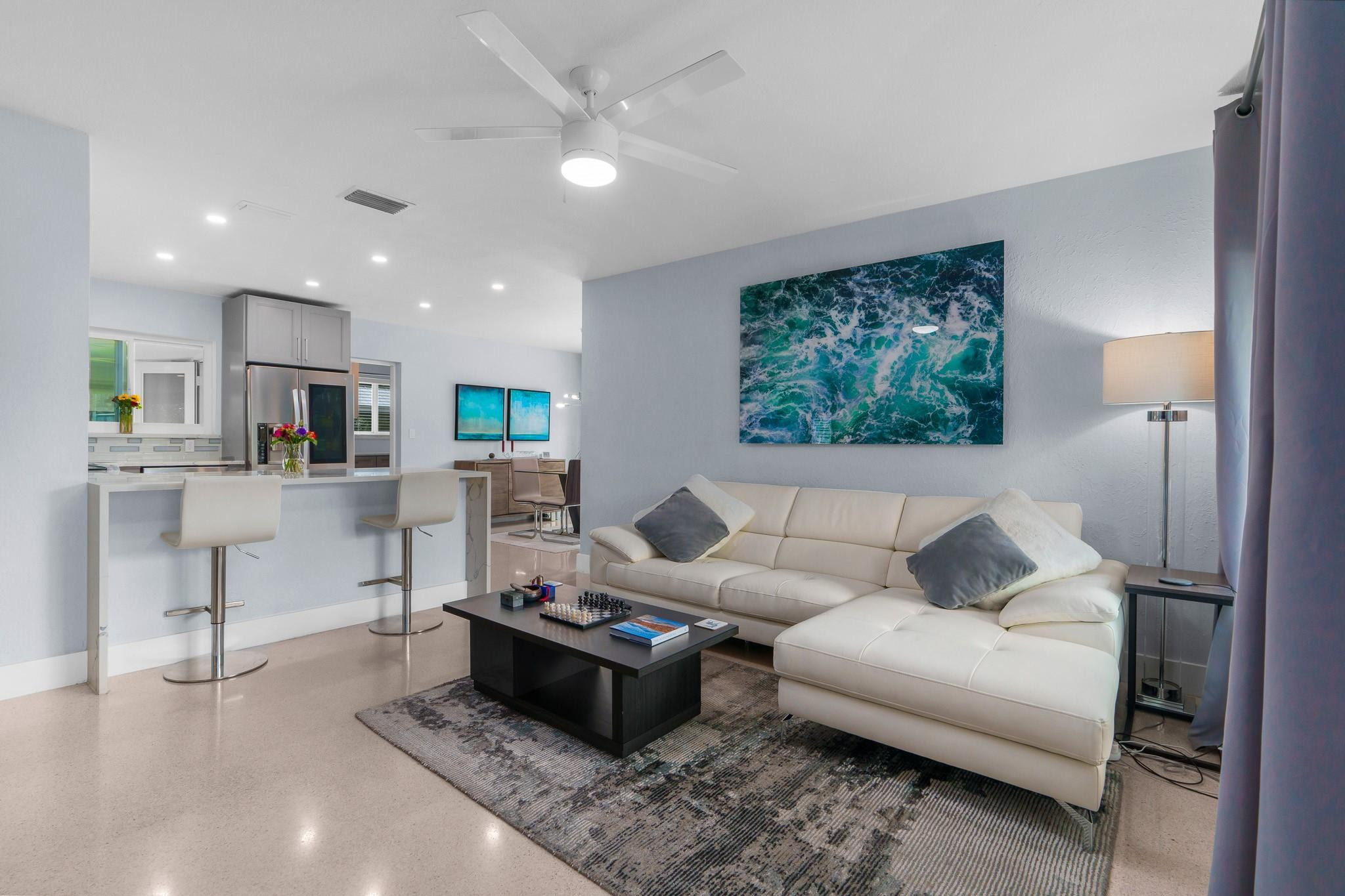 558 NE 28th Street