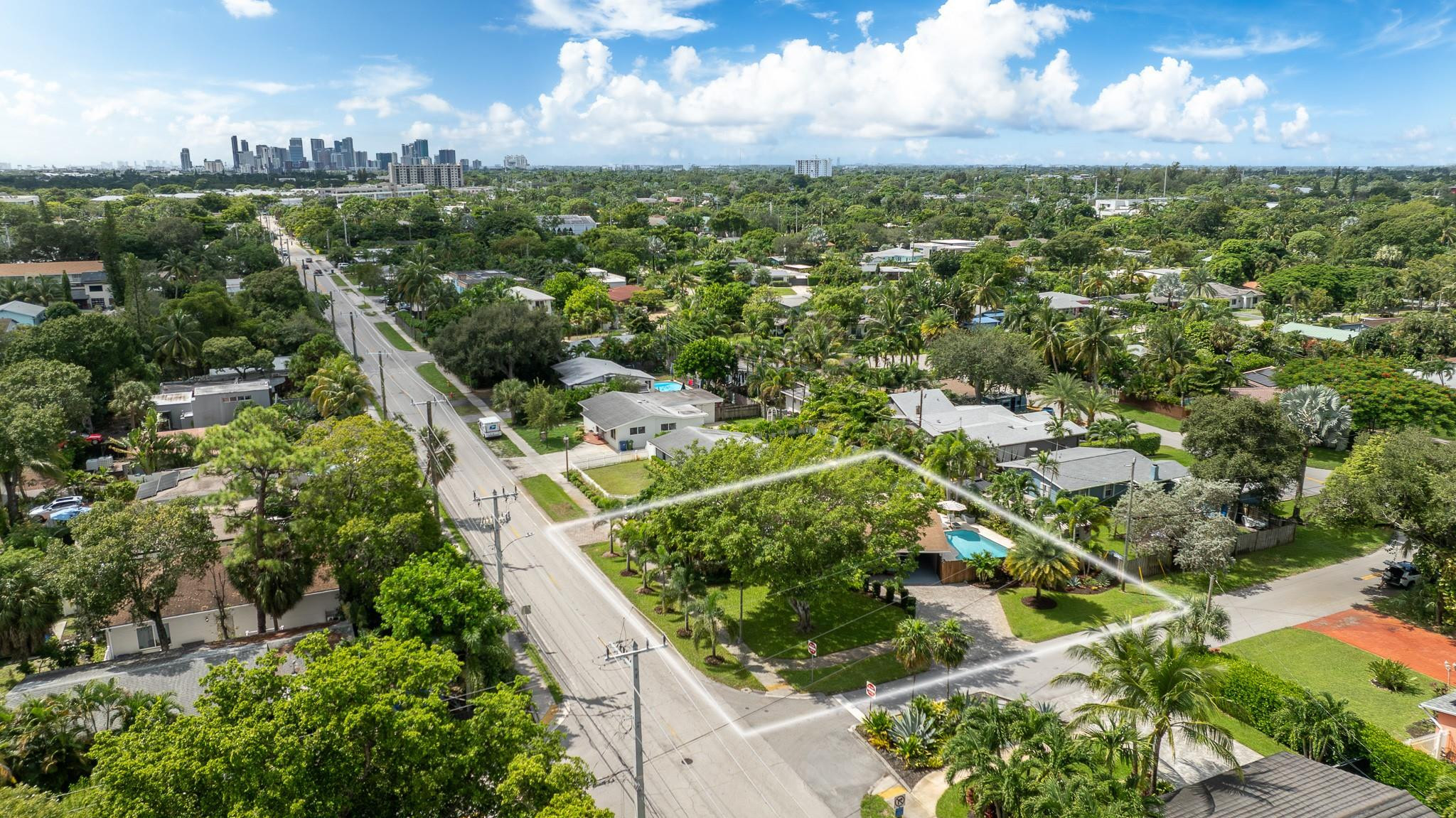 558 NE 28th Street