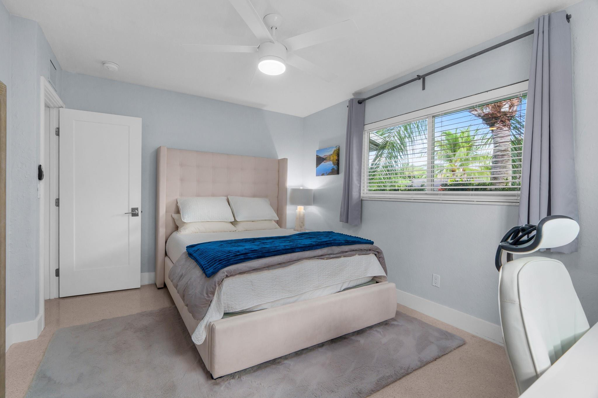558 NE 28th Street