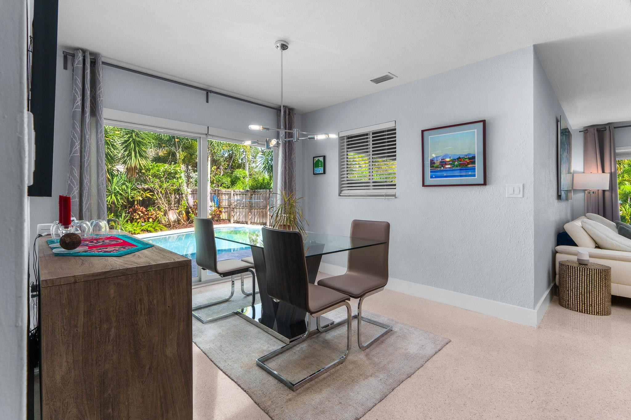 558 NE 28th Street