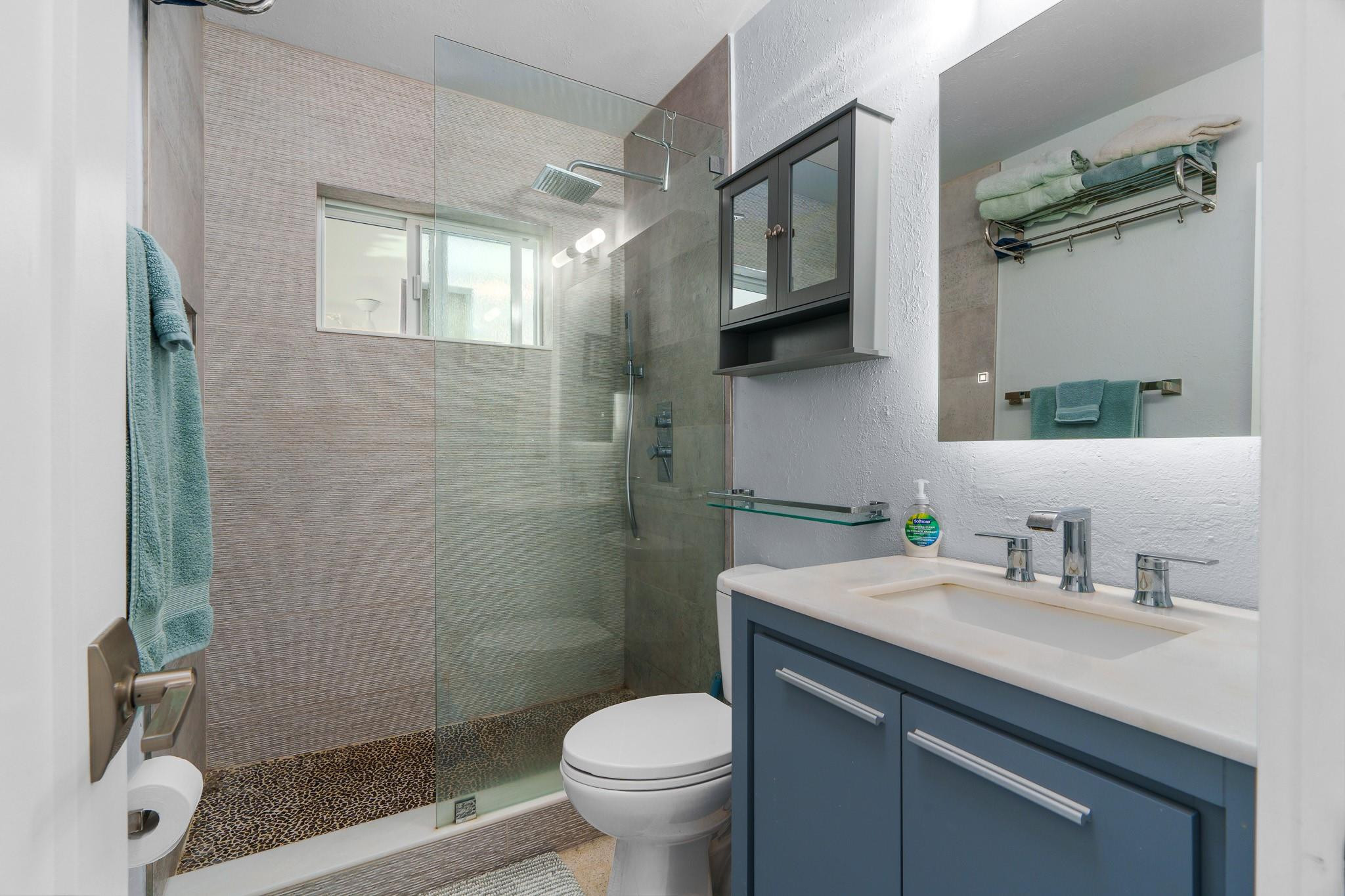 558 NE 28th Street