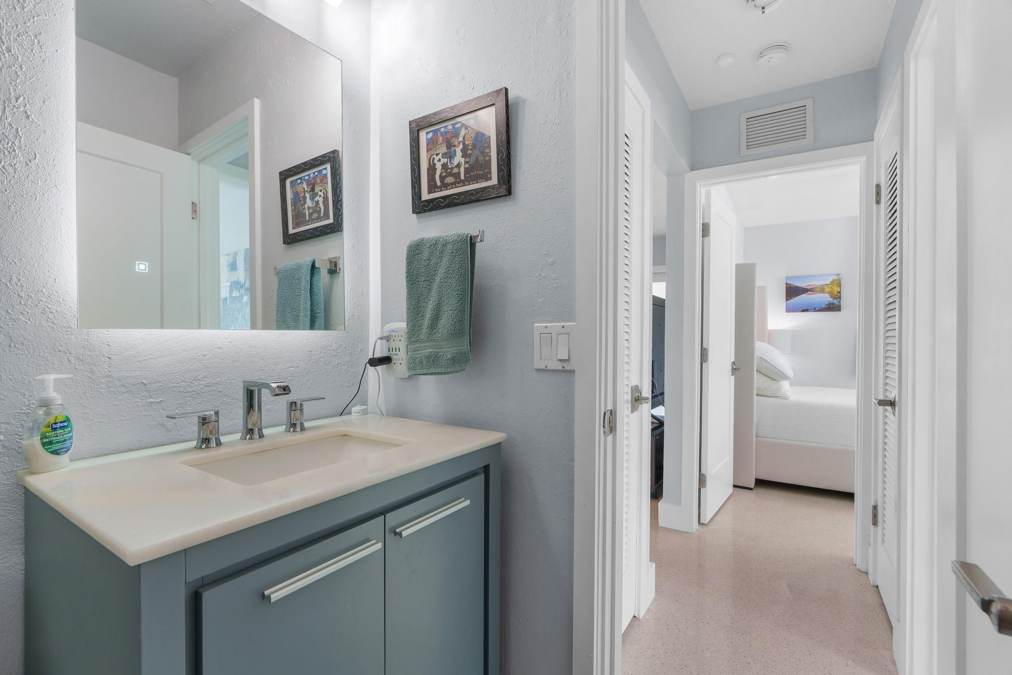 558 NE 28th Street