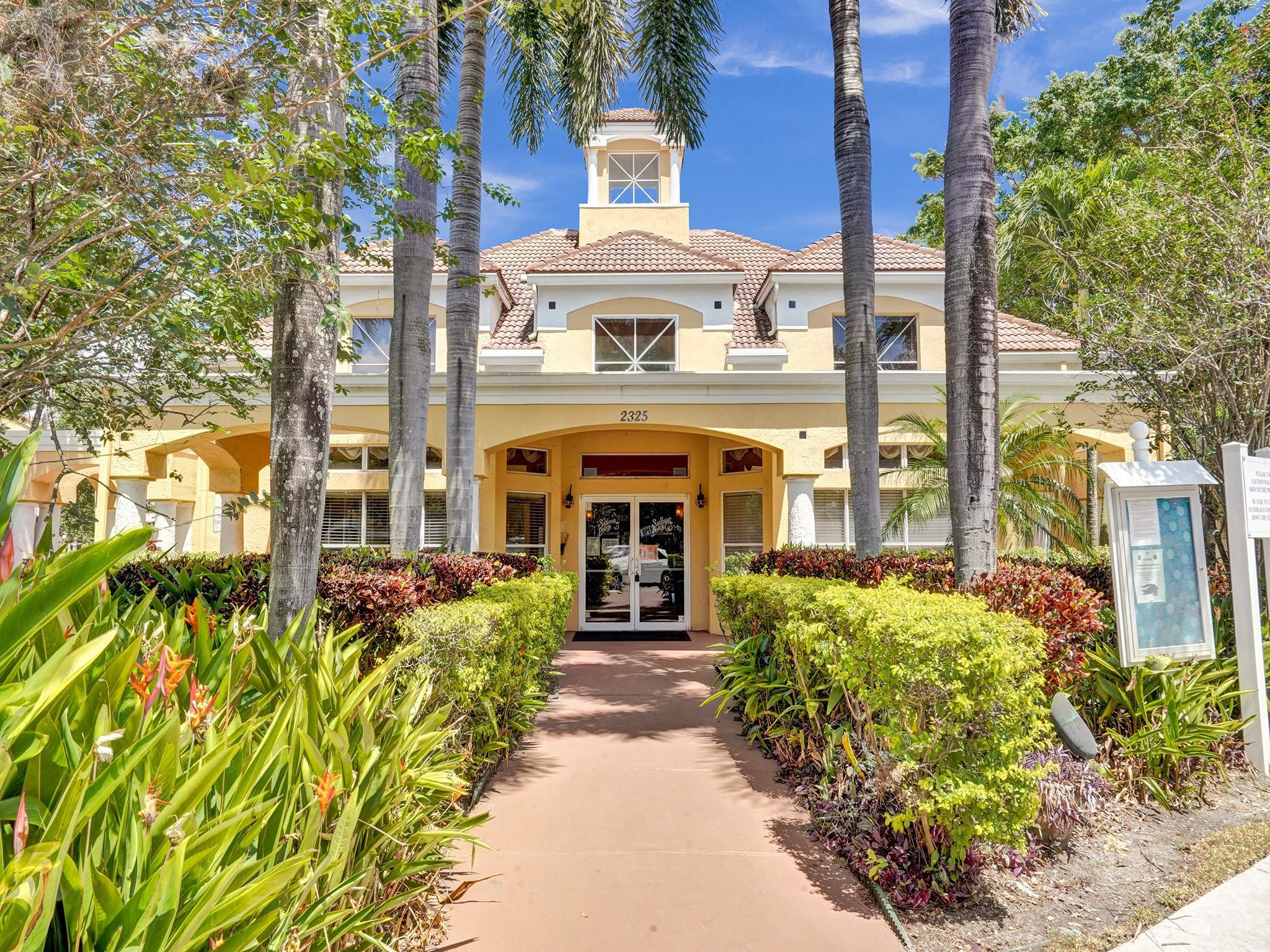 2351 NW 33rd Street 513