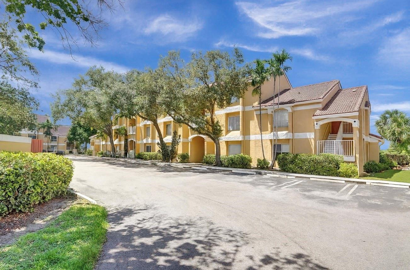 2351 NW 33rd Street 513