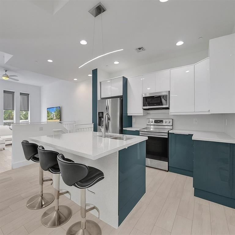 703 SE 16th Court