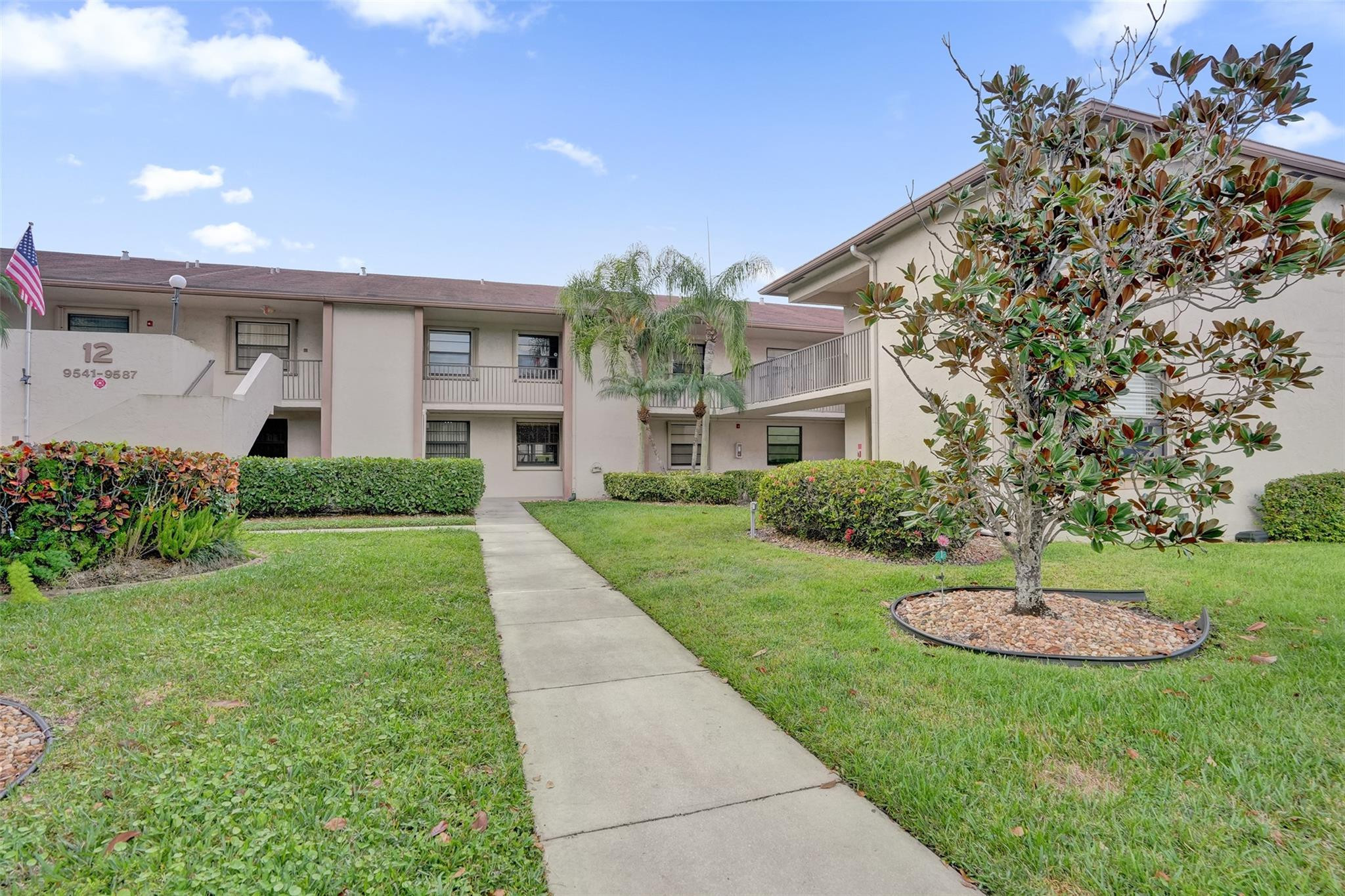9573 W Mcnab Road 109