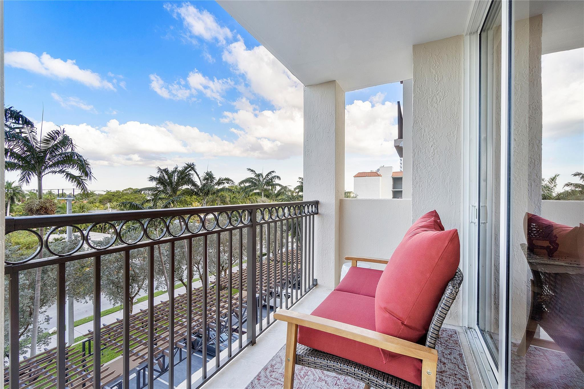 2011 N Ocean Boulevard 403