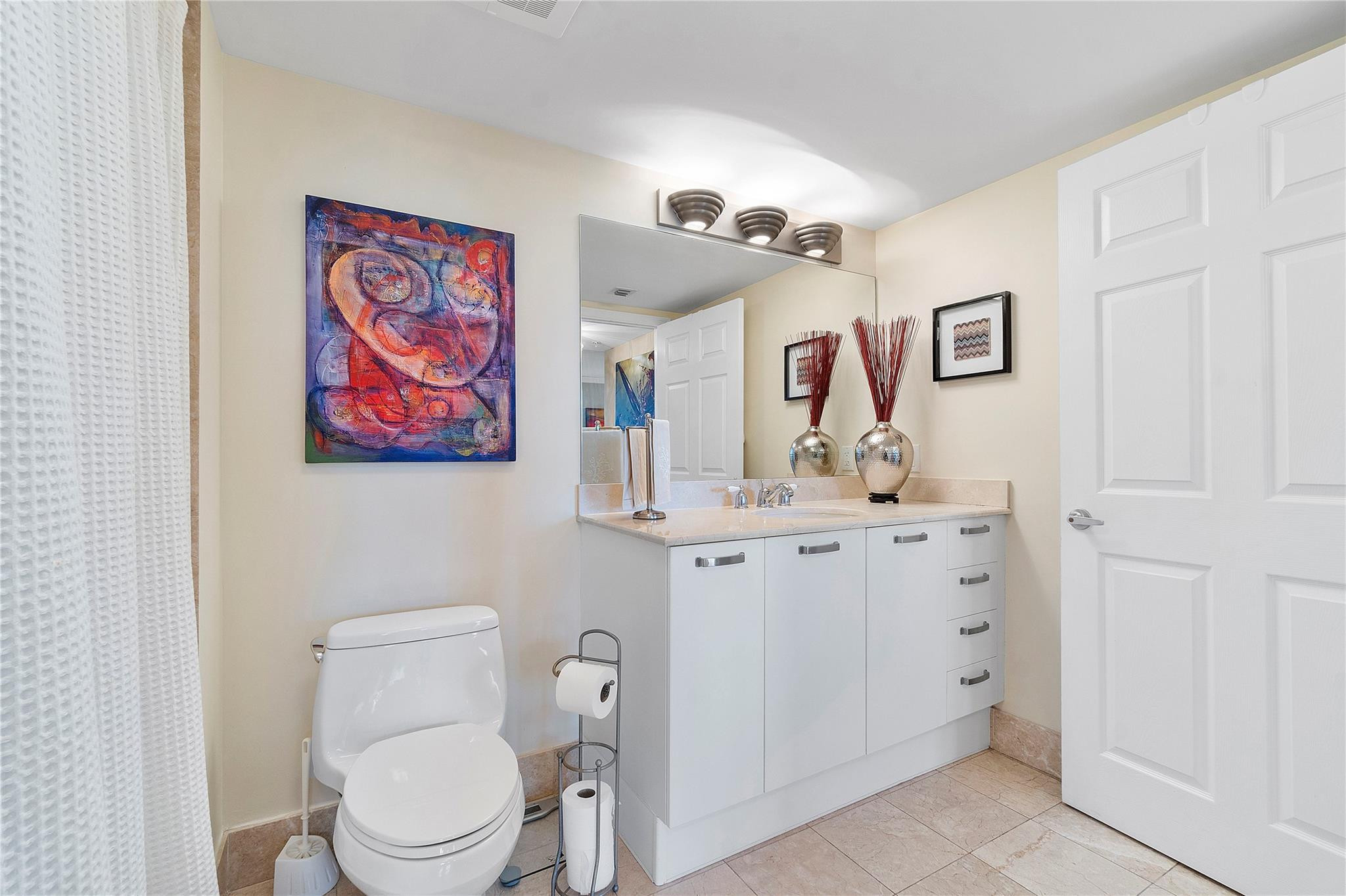 2011 N Ocean Boulevard 403