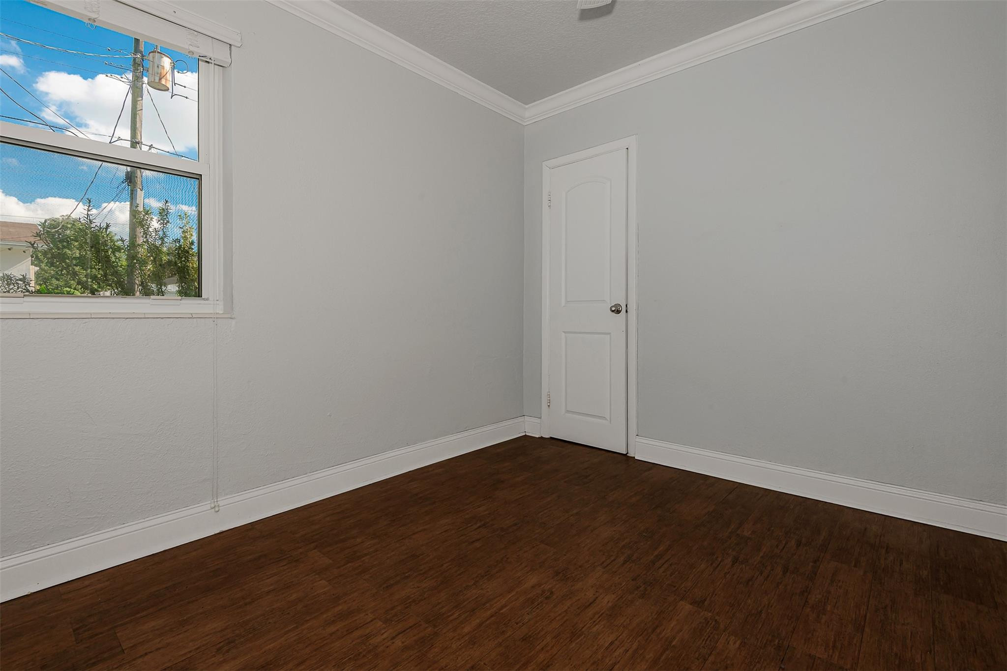 5608 Buchanan Street