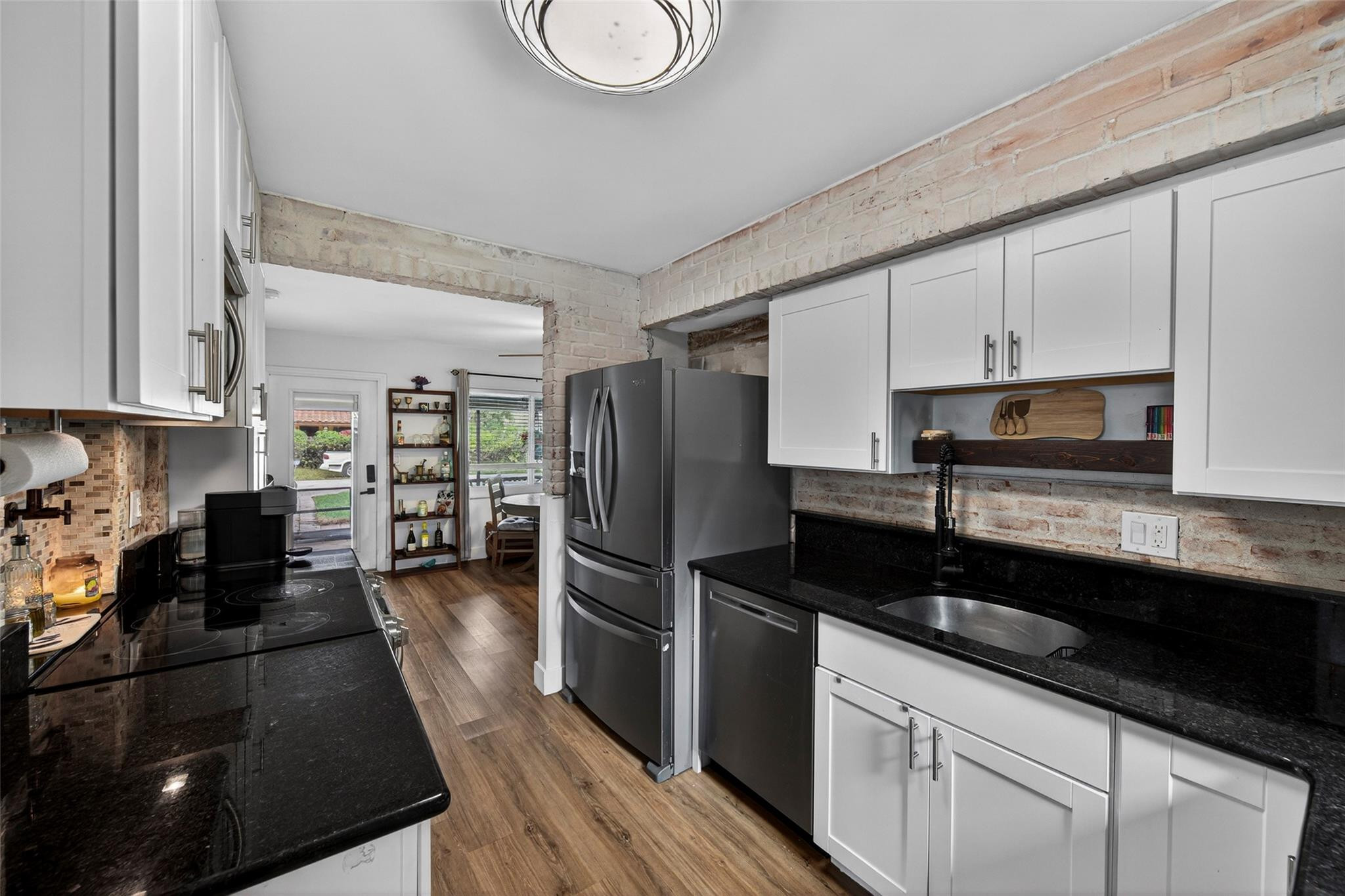 270 NE 42nd Court