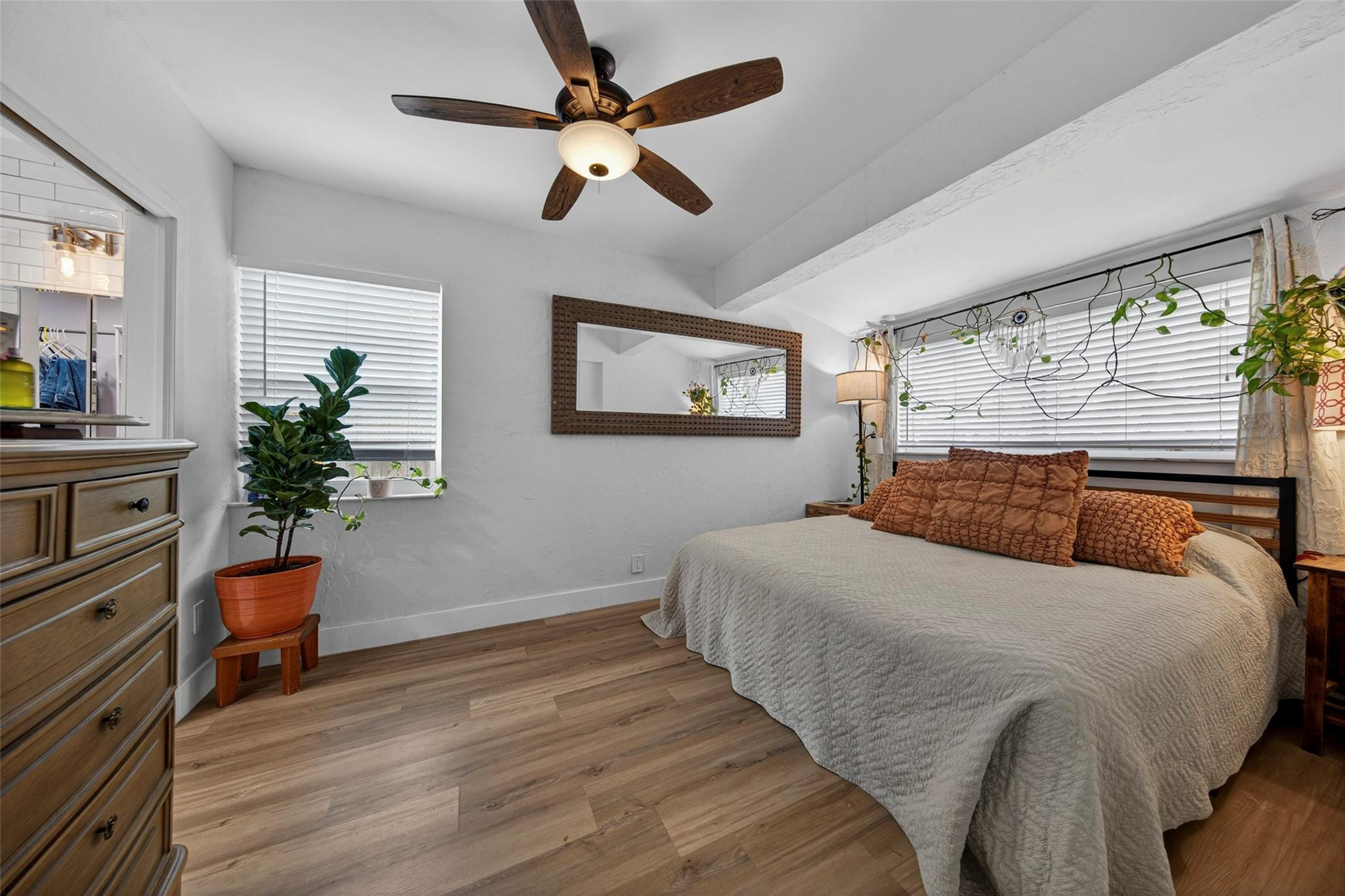 270 NE 42nd Court