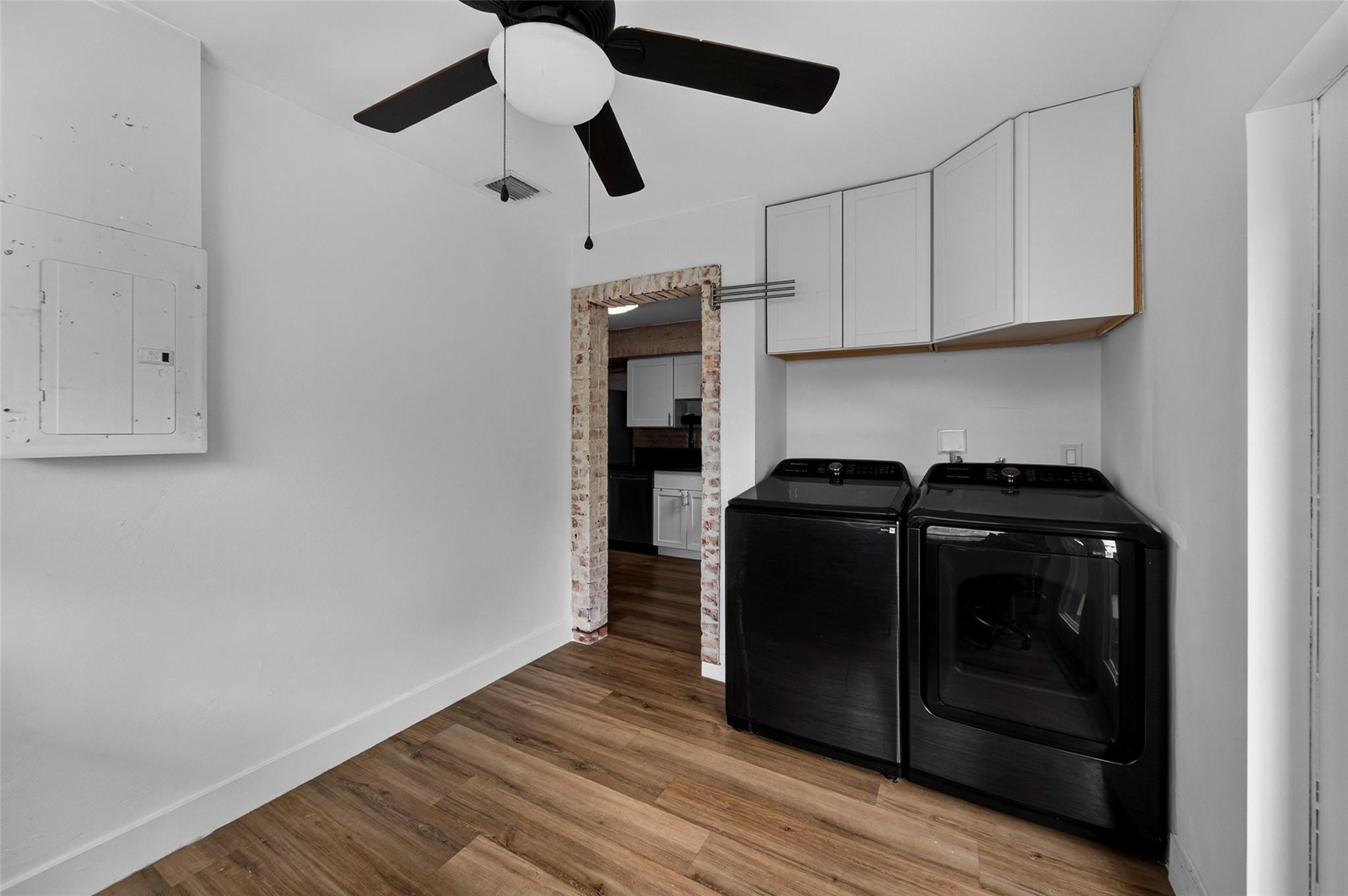 270 NE 42nd Court
