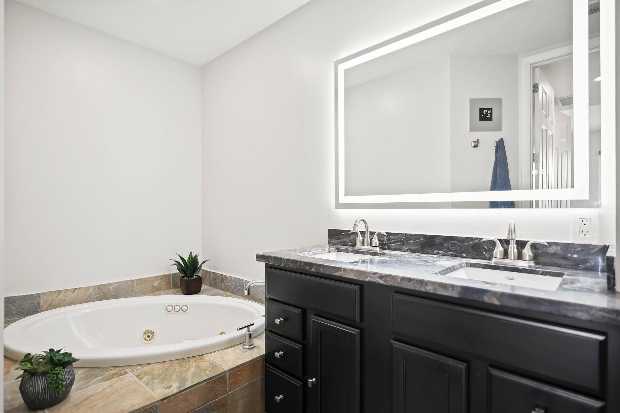 2631 NE 14th Avenue 304