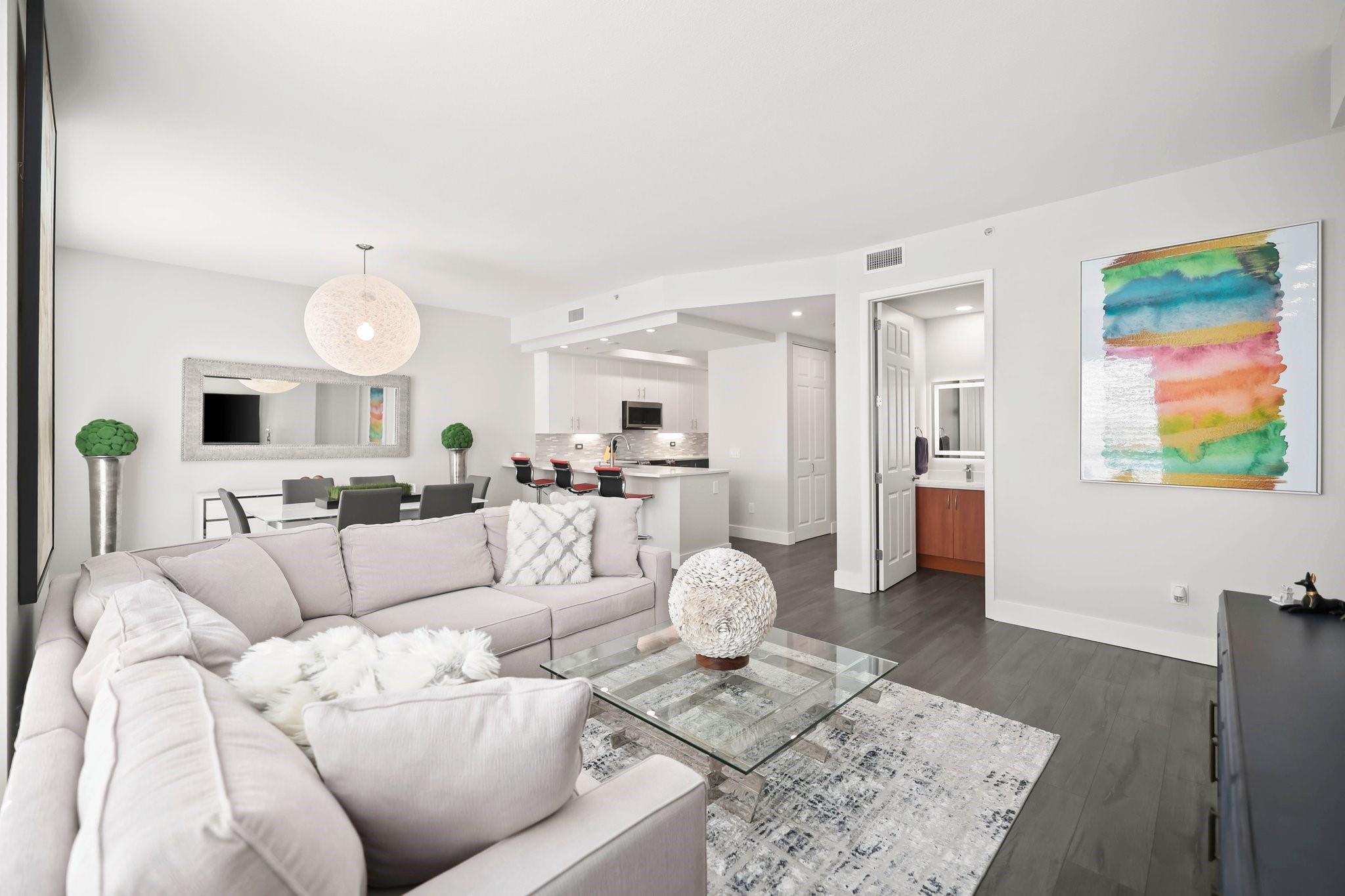 2631 NE 14th Avenue 304
