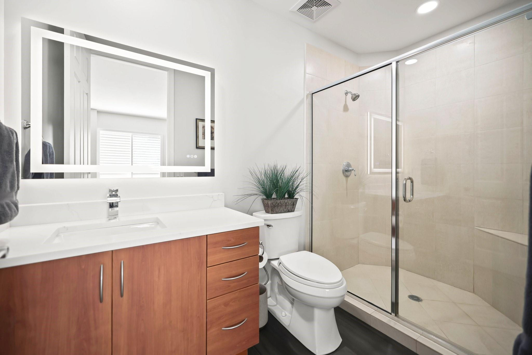 2631 NE 14th Avenue 304