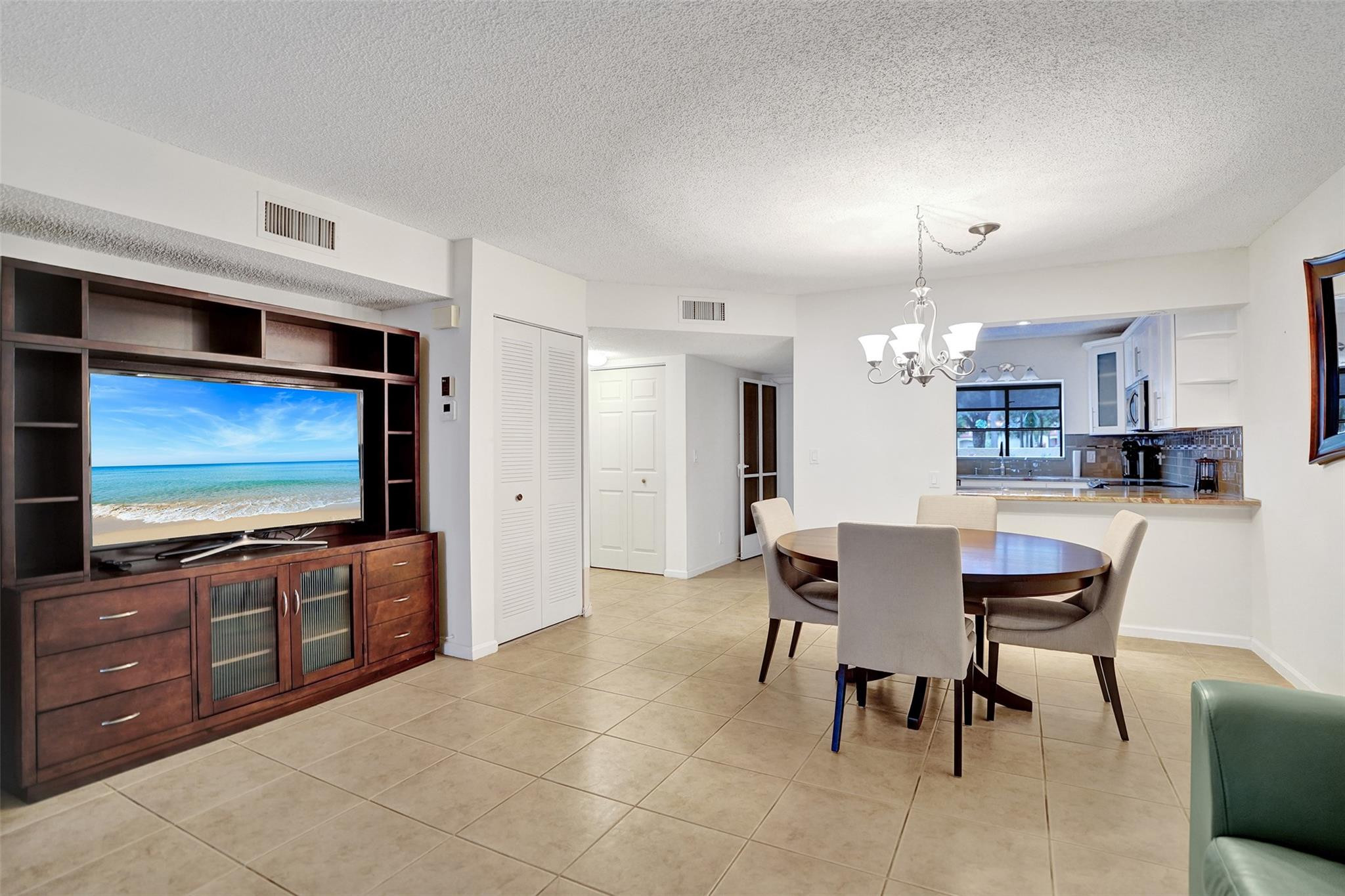 903 Congressional Way 903