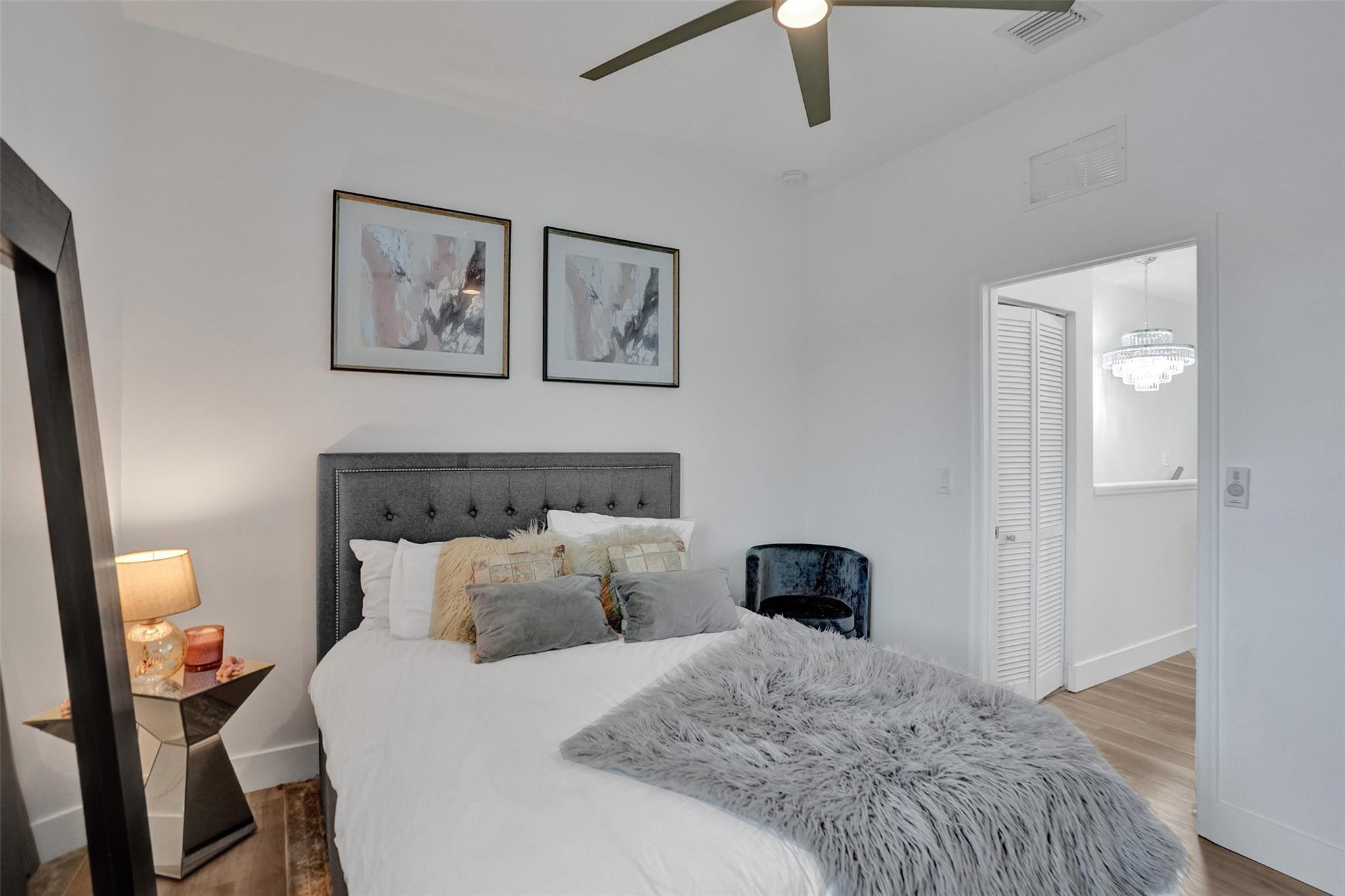 4234 N Dixie Highway 125