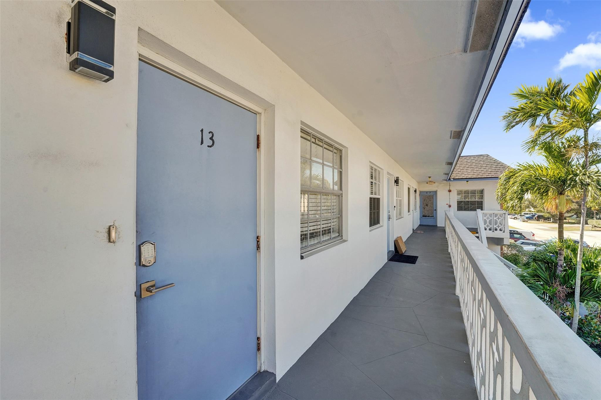 3220 NE 10th Street 13