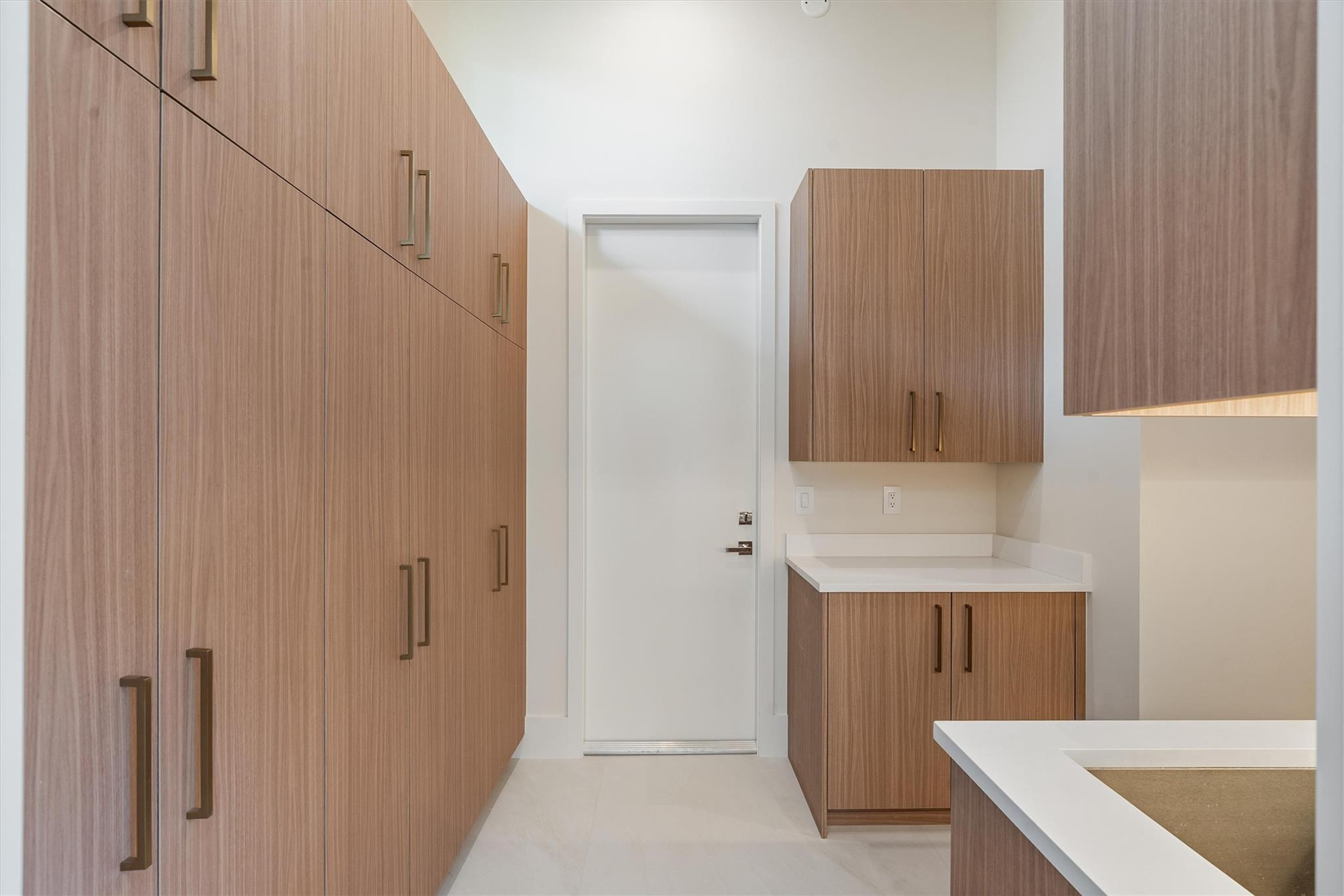 2732 NE 29th Court