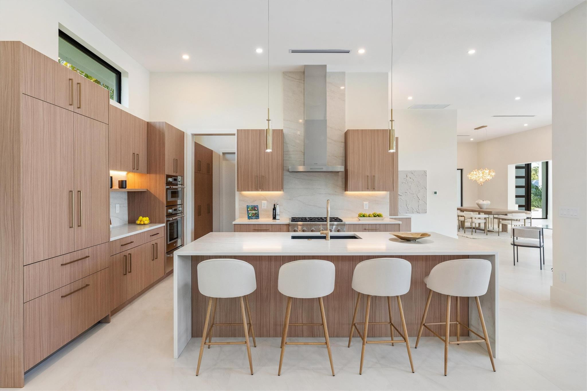 2732 NE 29th Court