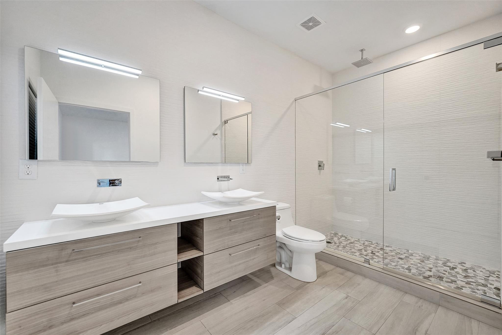 4369 NW 9th Street