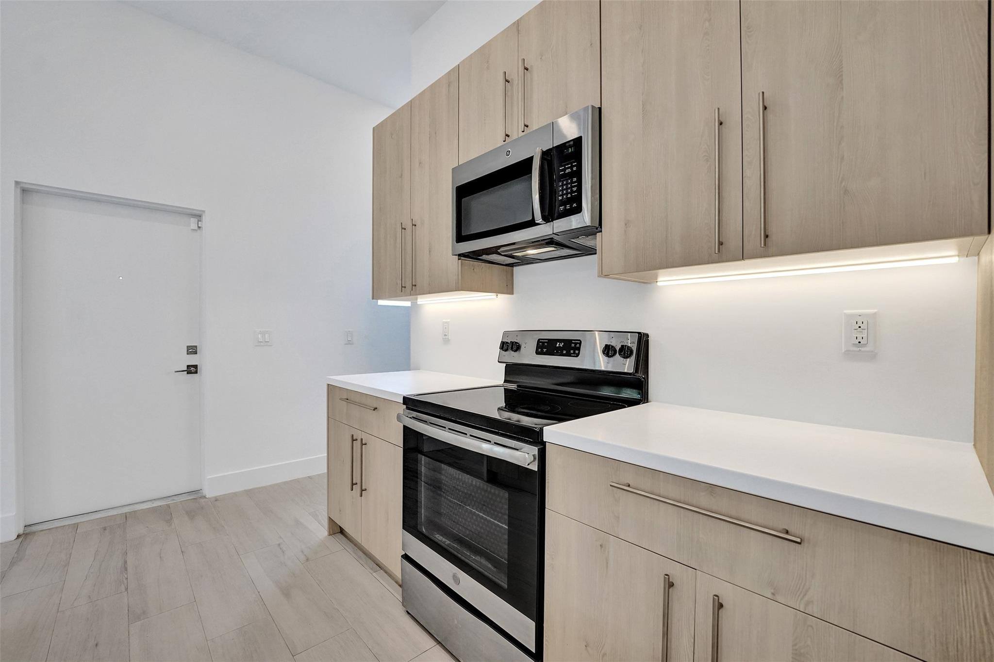4369 NW 9th Street