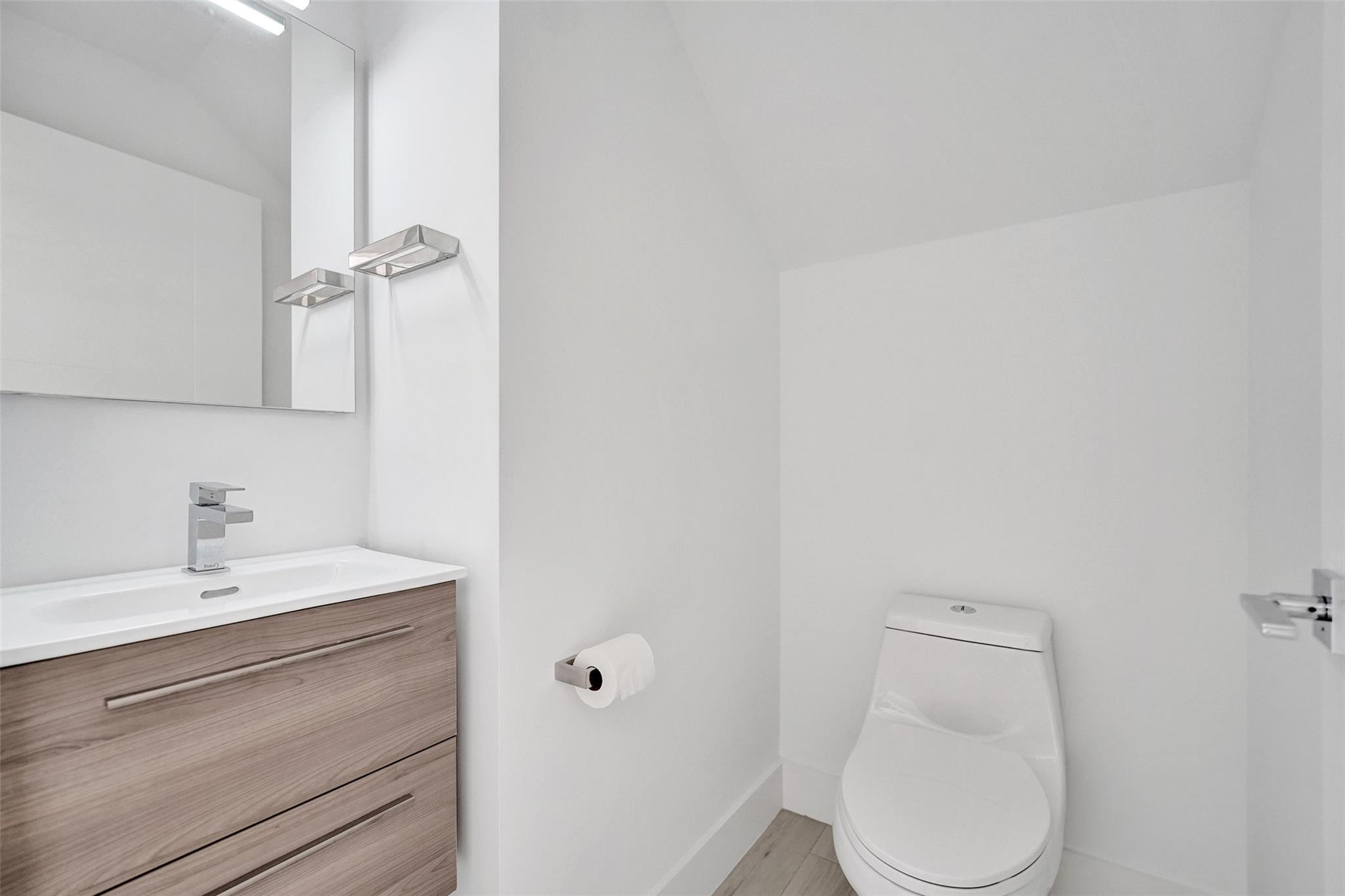 4369 NW 9th Street