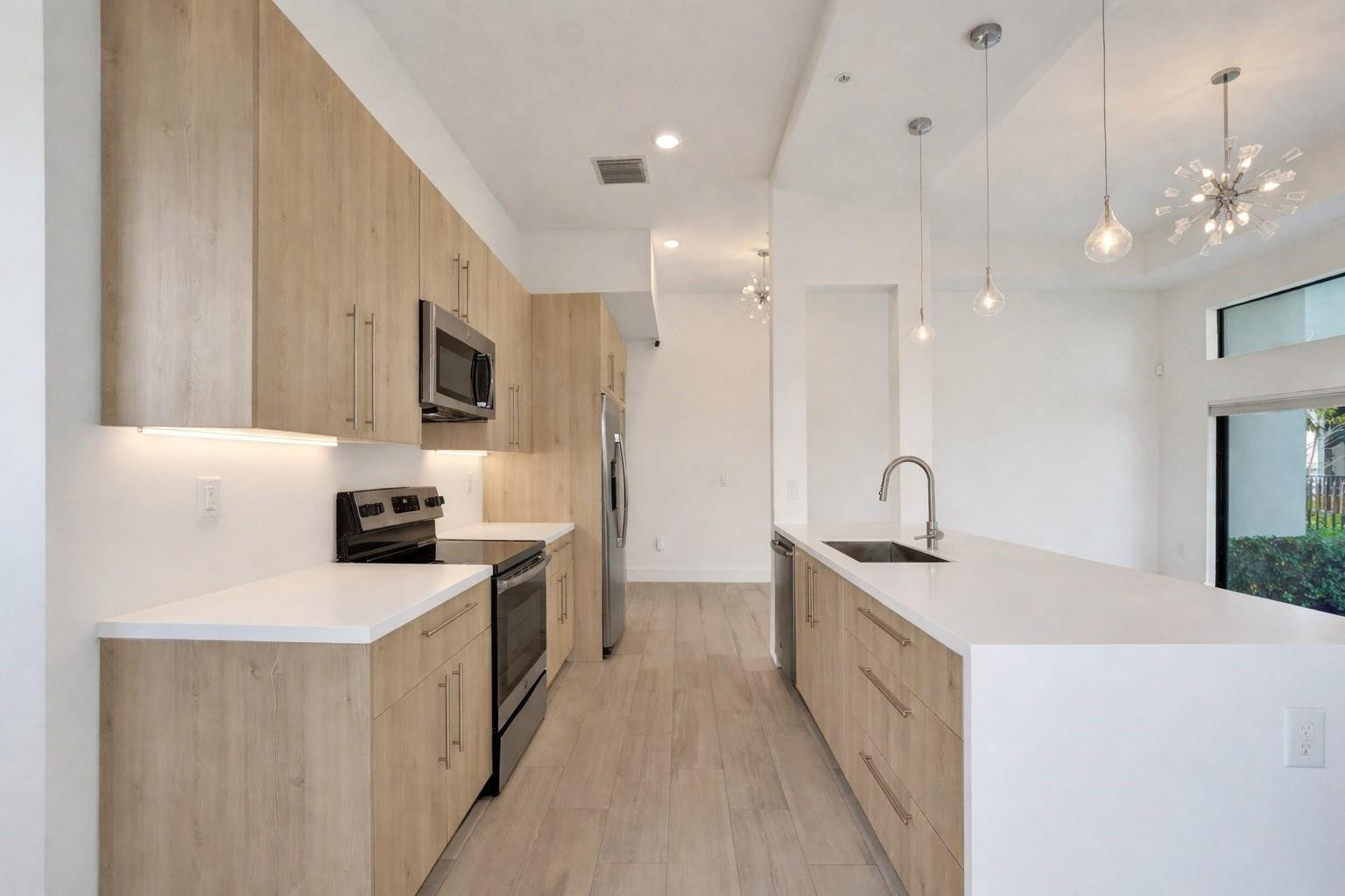 4369 NW 9th Street