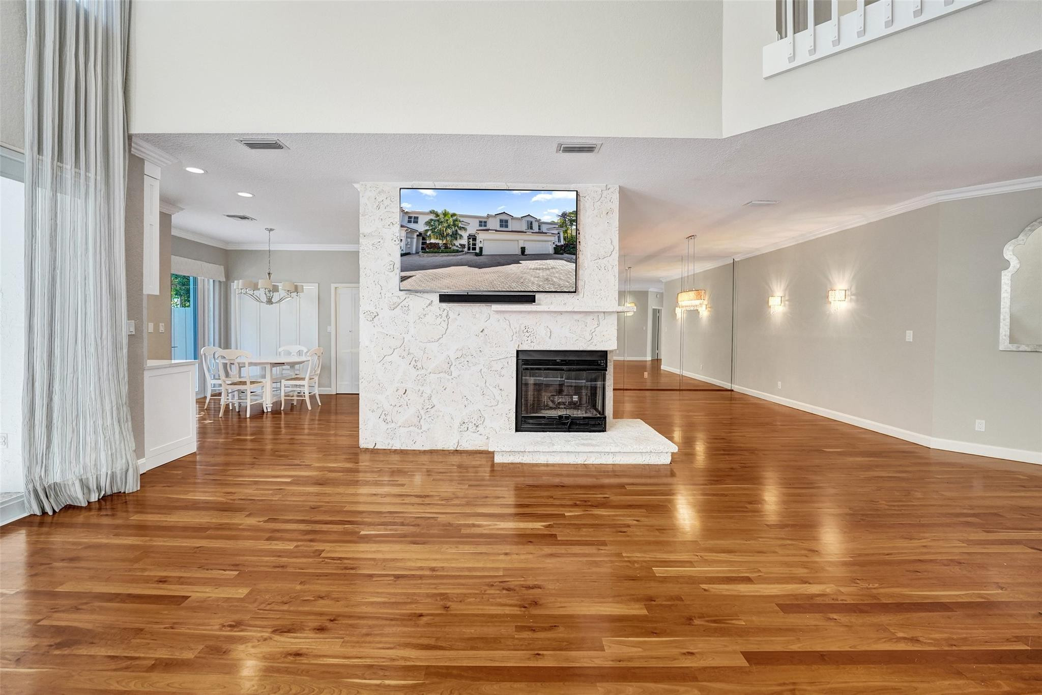 1610 NE 1st Street 9