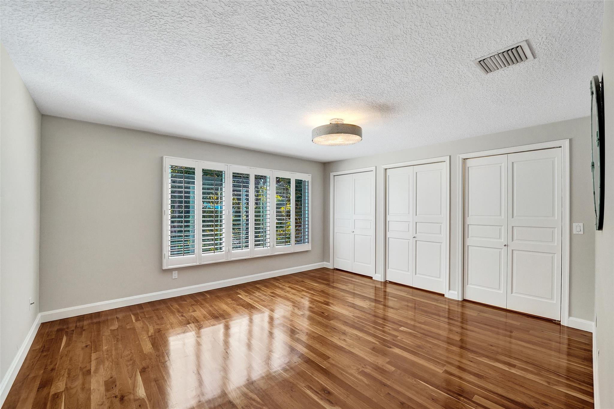 1610 NE 1st Street 9
