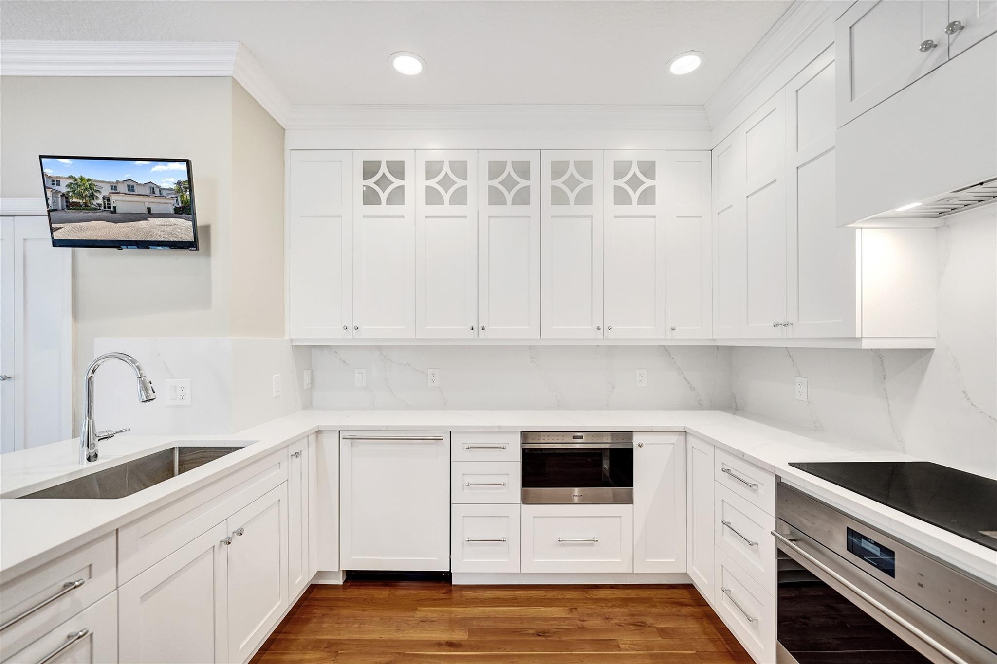 1610 NE 1st Street 9