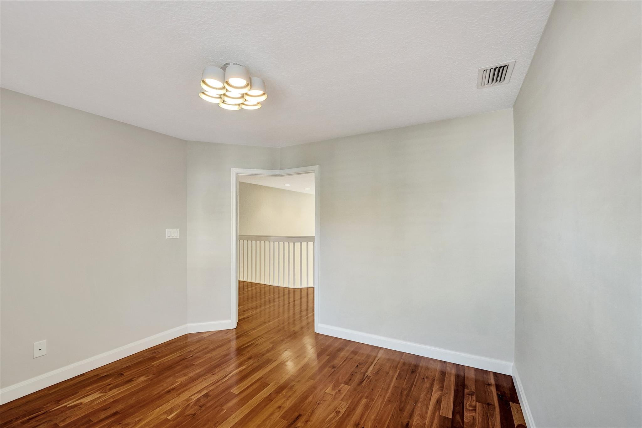 1610 NE 1st Street 9