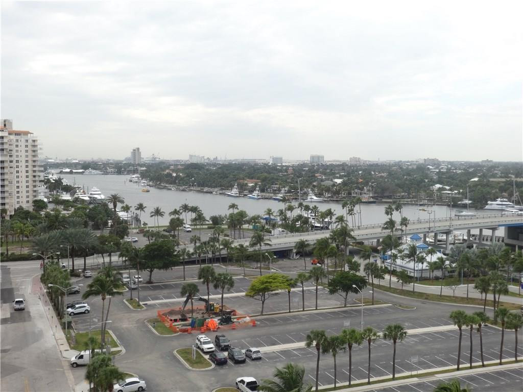 100 S Birch Road 1106-b
