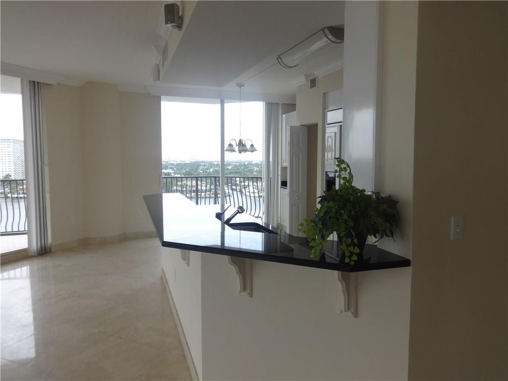 100 S Birch Road 1106-b