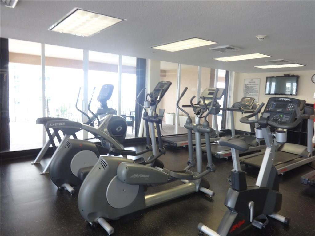 100 S Birch Road 1106-b